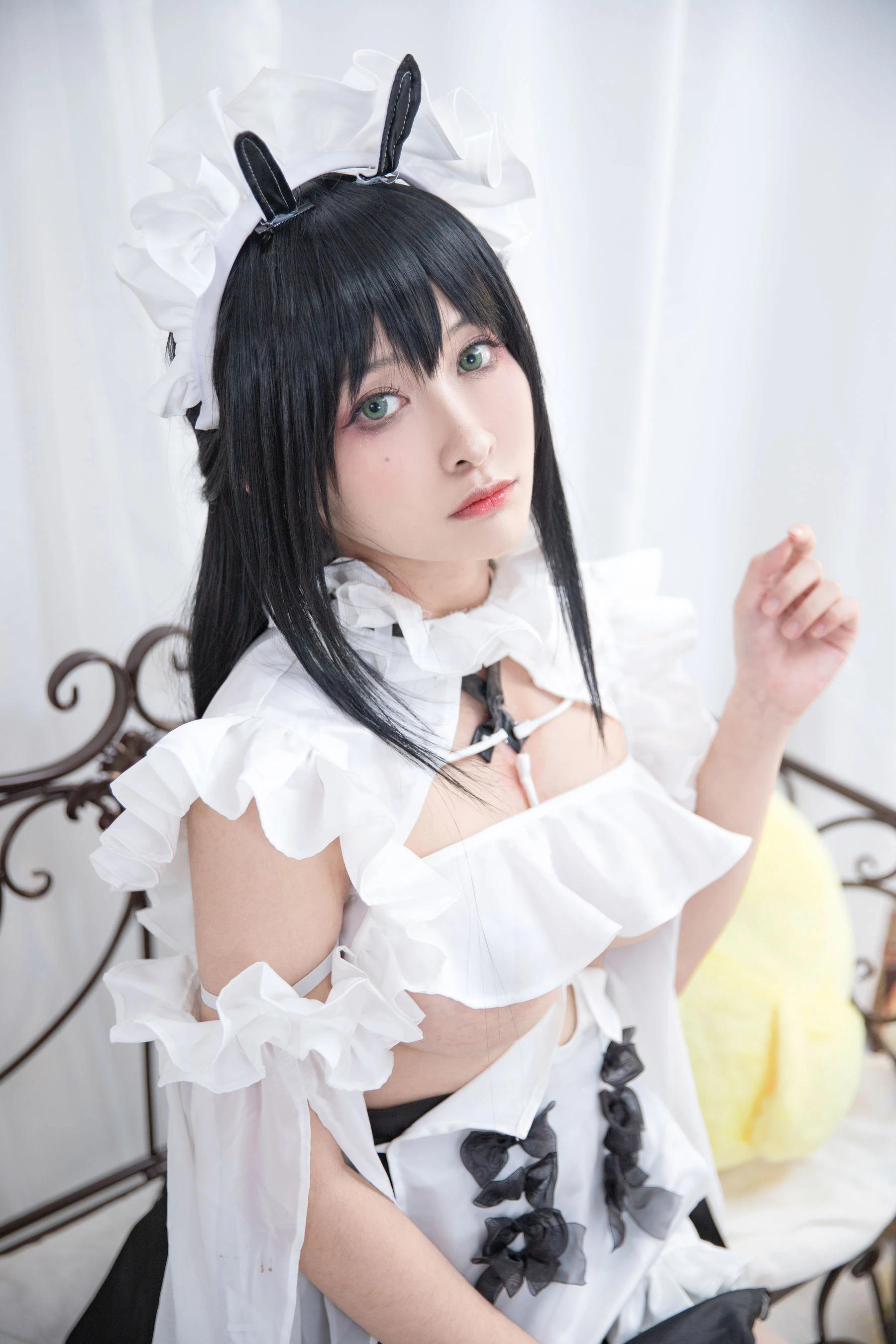 [美女]何雅婷大圖攝影棚作品藝術：何雅婷時尚風情凸顯曲線完美曲線寫真 - 51