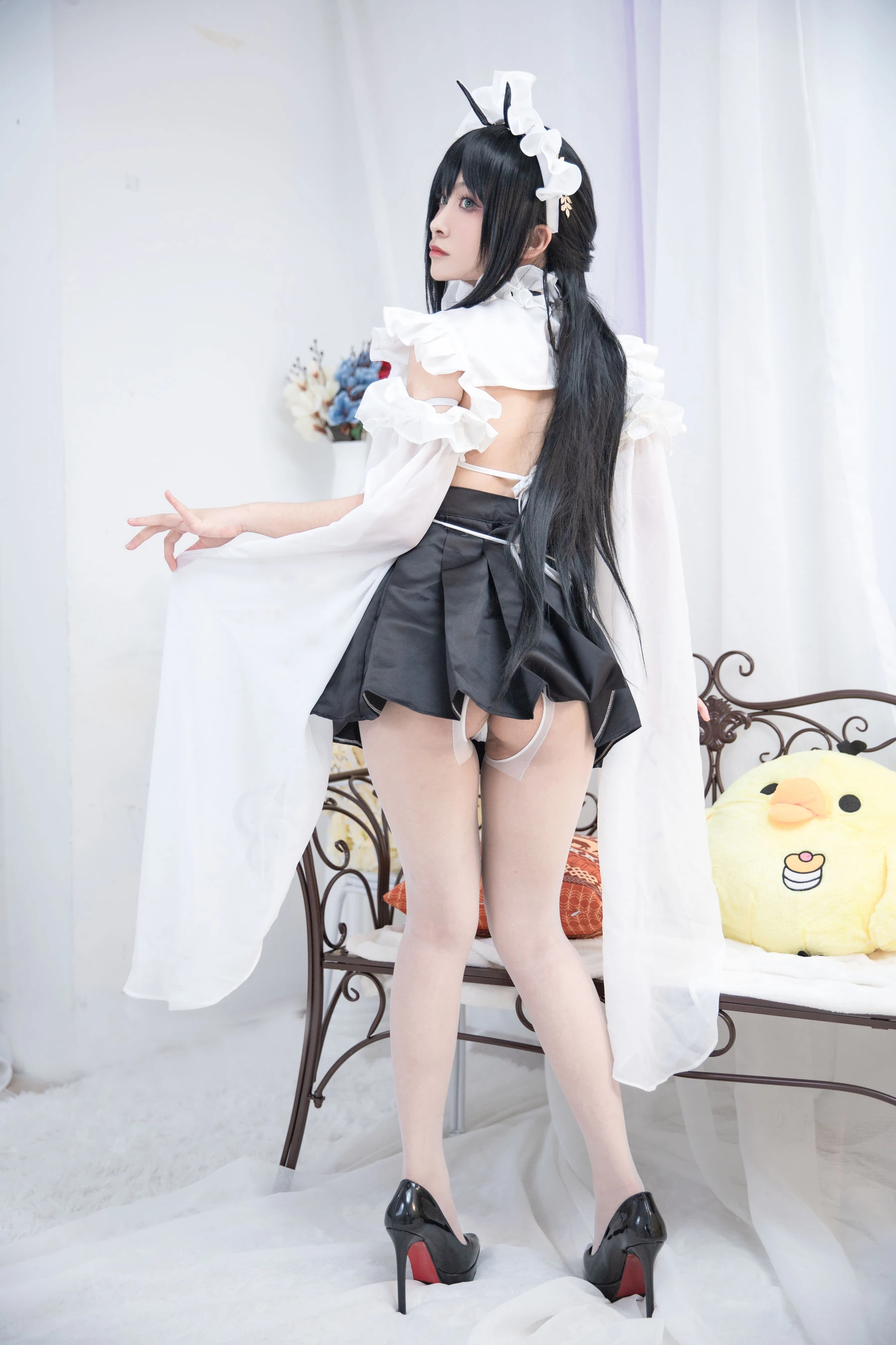 [美女]何雅婷大圖攝影棚作品藝術：何雅婷時尚風情凸顯曲線完美曲線寫真 - 58