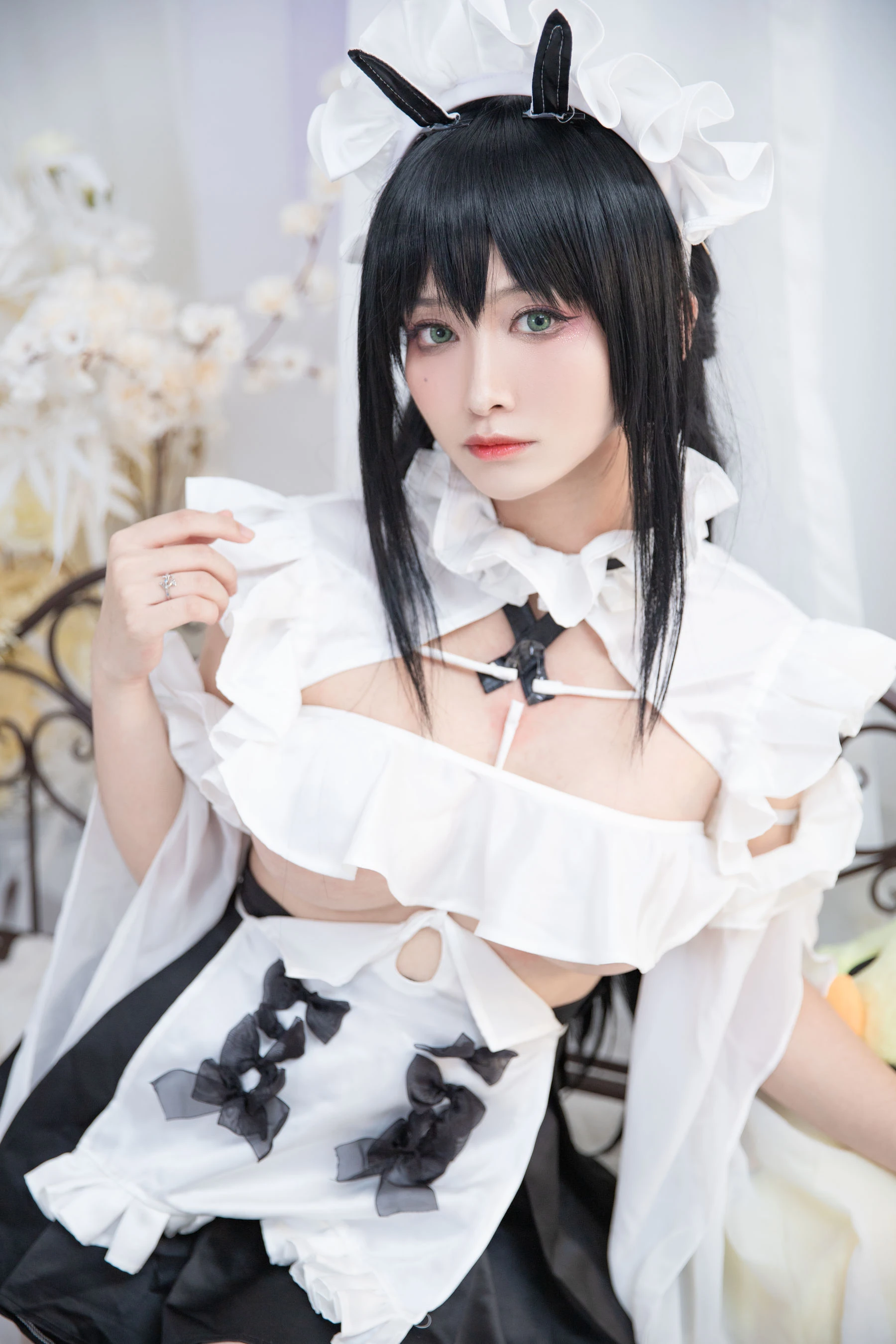 [美女]何雅婷大圖攝影棚作品藝術：何雅婷時尚風情凸顯曲線完美曲線寫真 - 60