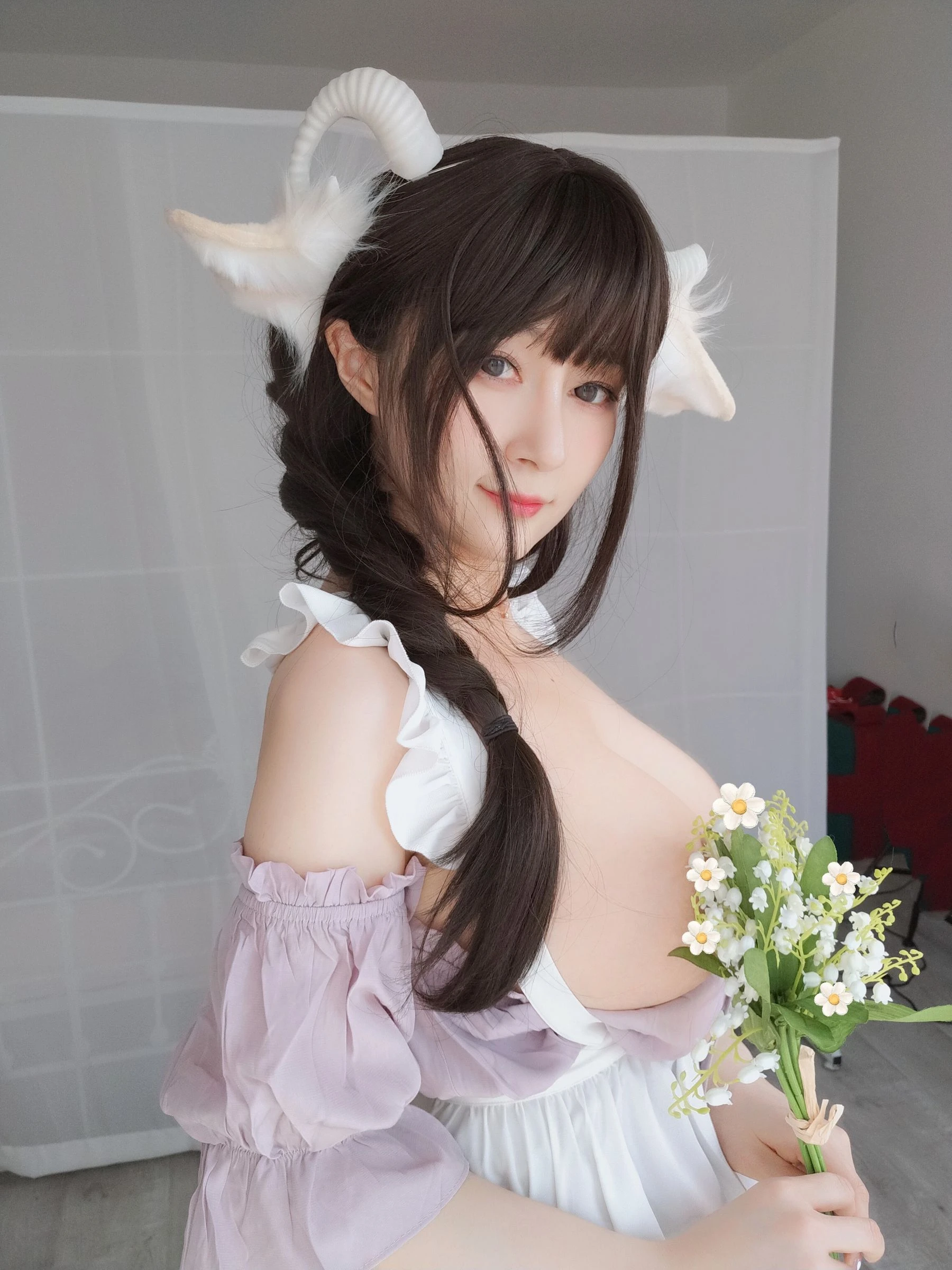 [御姐]彭梓涵彭梓涵寫真館獨家寫真：甜美韻味釋放曲線誘惑彰顯寫真大片 - 111