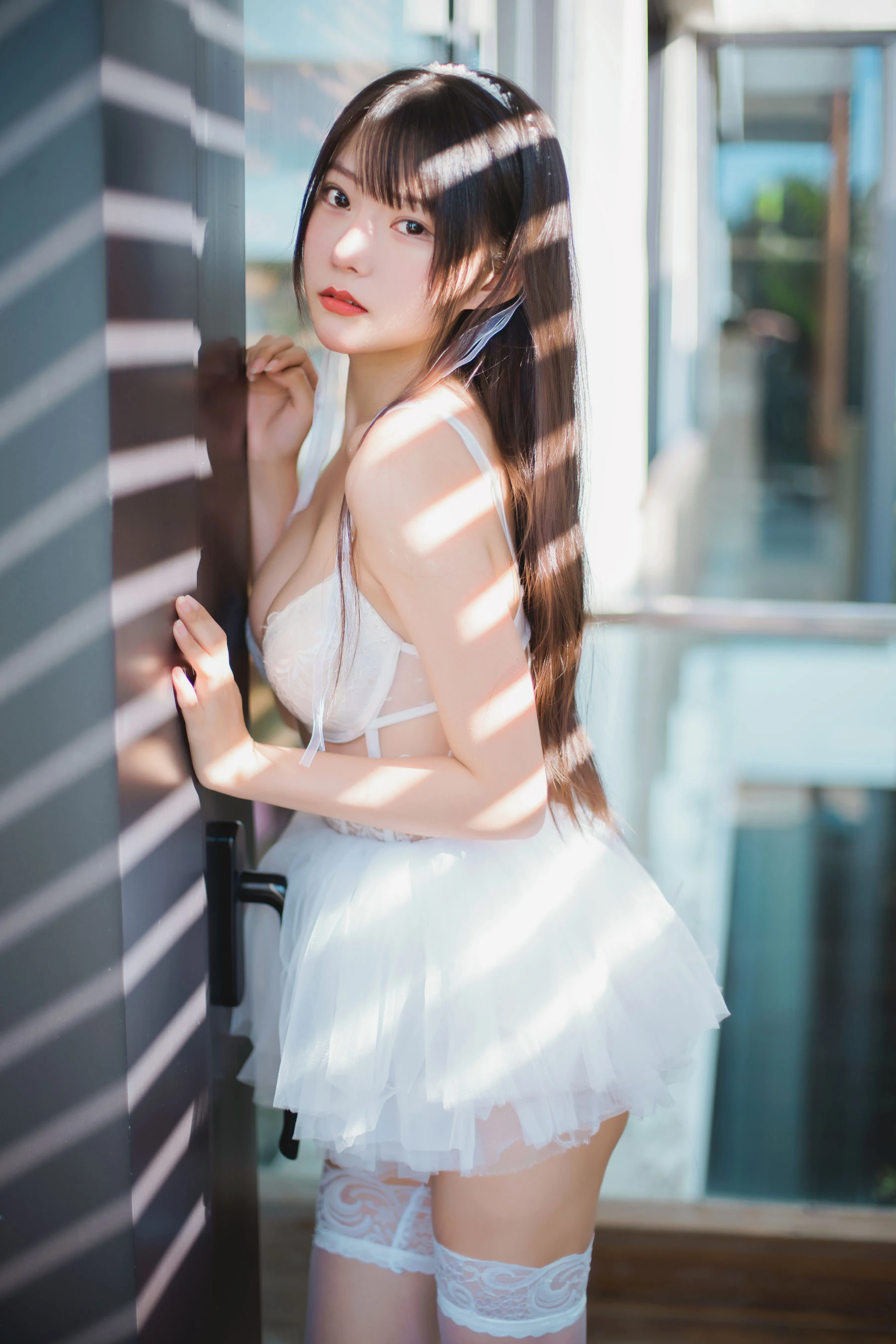 [校花]羅慧新羅慧新街拍首發寫真：清純風情釋放曲線誘惑展現寫真大片 - 11