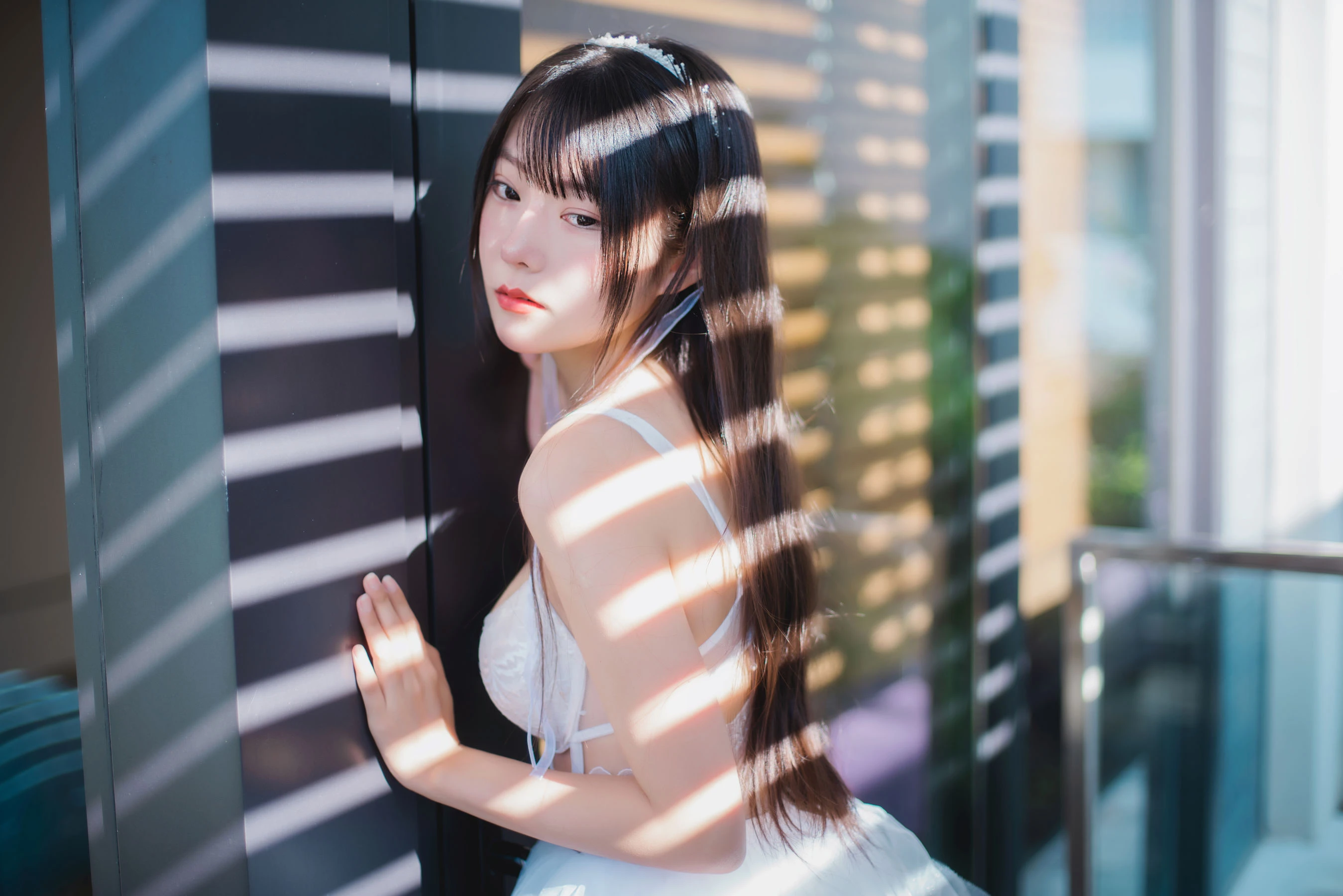 [校花]羅慧新羅慧新街拍首發寫真：清純風情釋放曲線誘惑展現寫真大片 - 24