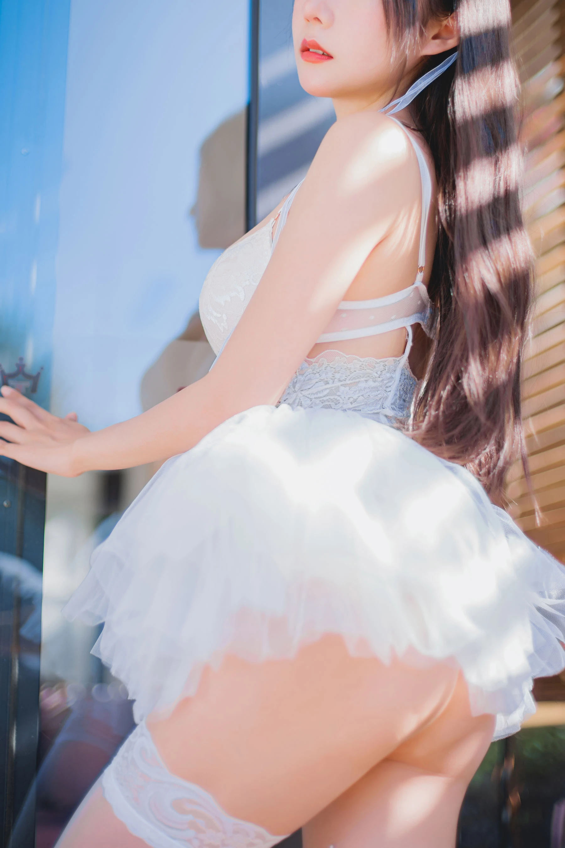 [校花]羅慧新羅慧新街拍首發寫真：清純風情釋放曲線誘惑展現寫真大片 - 5