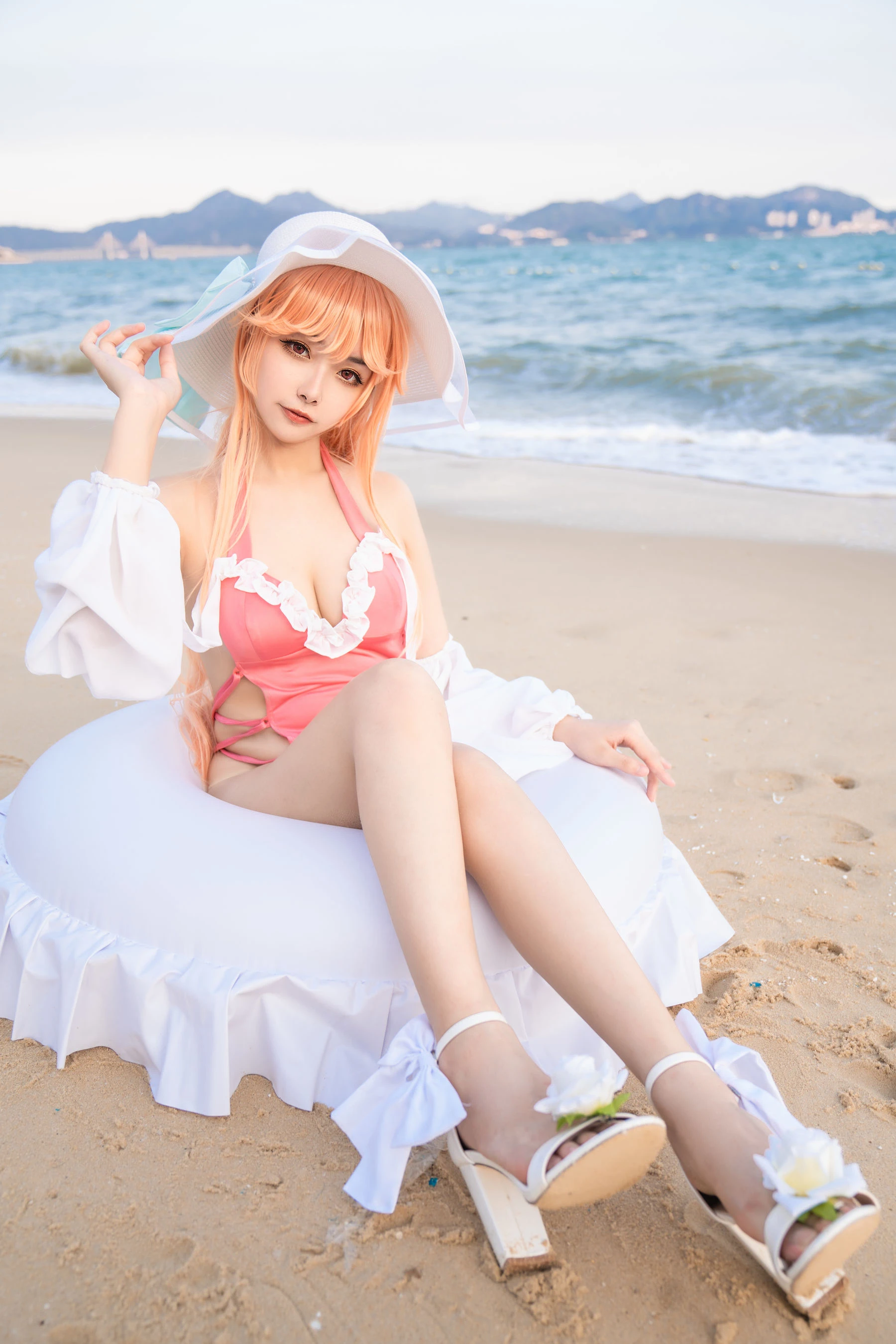 [Cosplay]梁莉婷梁莉婷清純格調大片大賞：室內超清大片演繹美腿誘惑美學 - 13