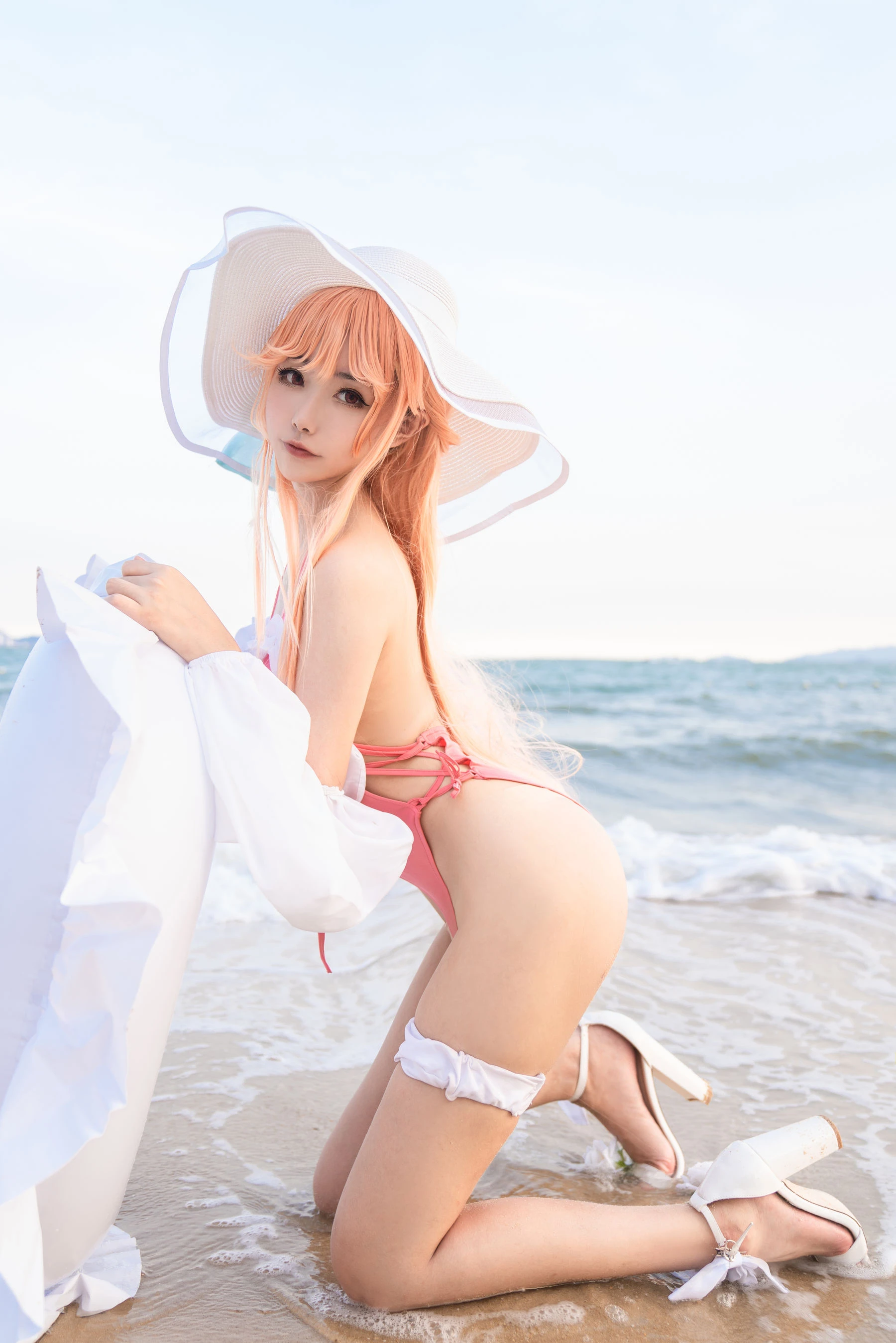 [Cosplay]梁莉婷梁莉婷清純格調大片大賞：室內超清大片演繹美腿誘惑美學 - 16