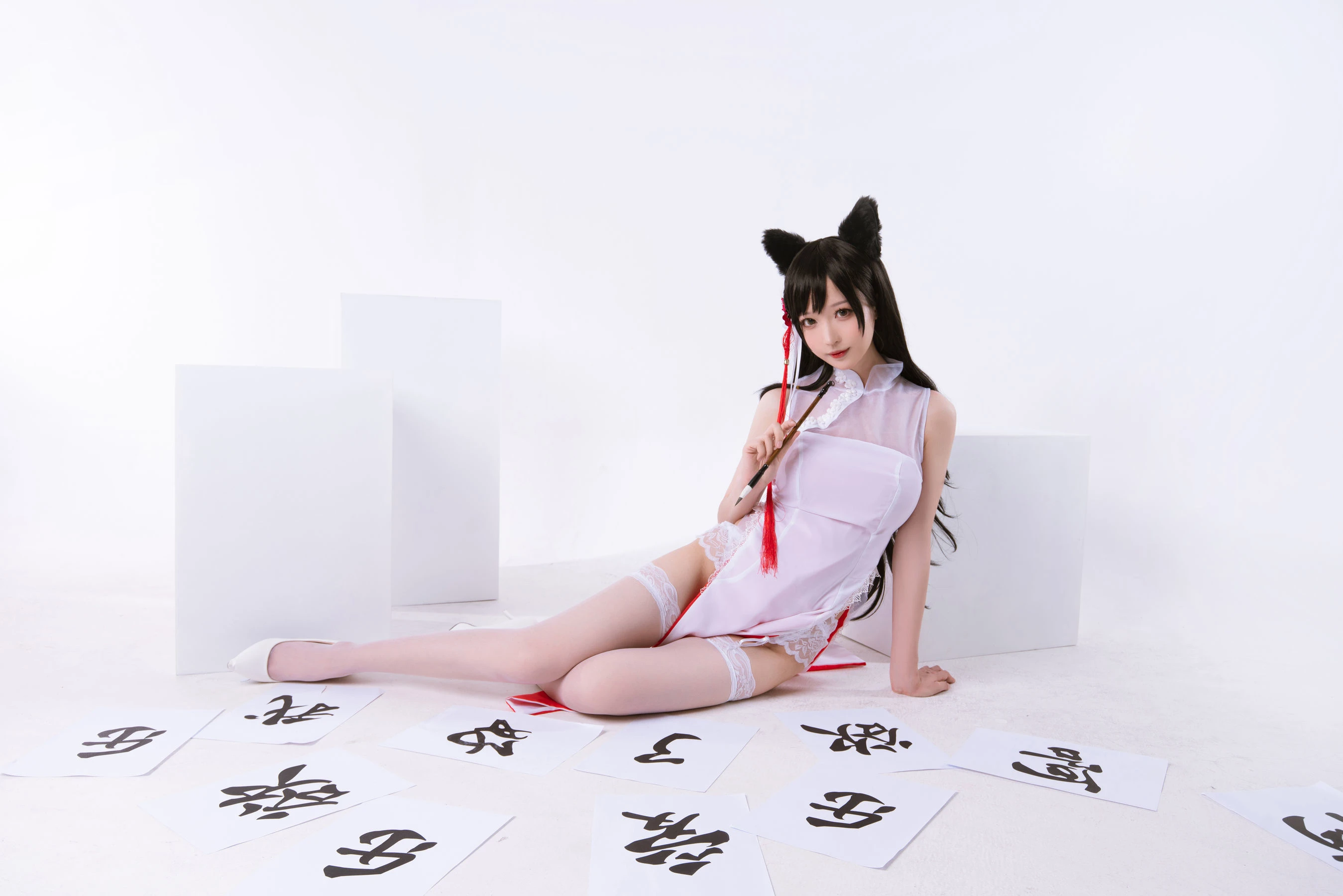 苗慄正午車模美照 – 活潑魅力室內實錄珍藏 - 10