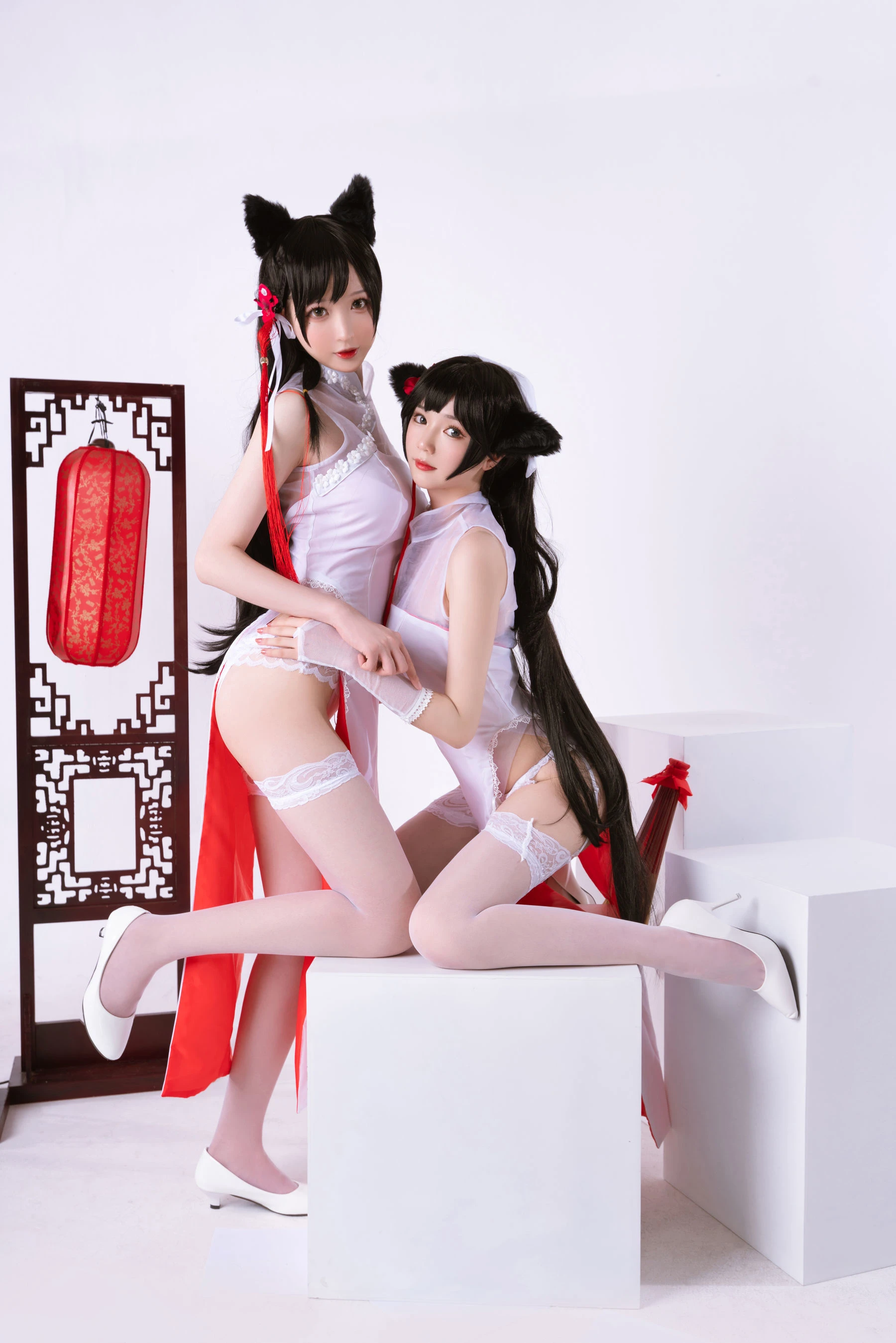 苗慄正午車模美照 – 活潑魅力室內實錄珍藏 - 16