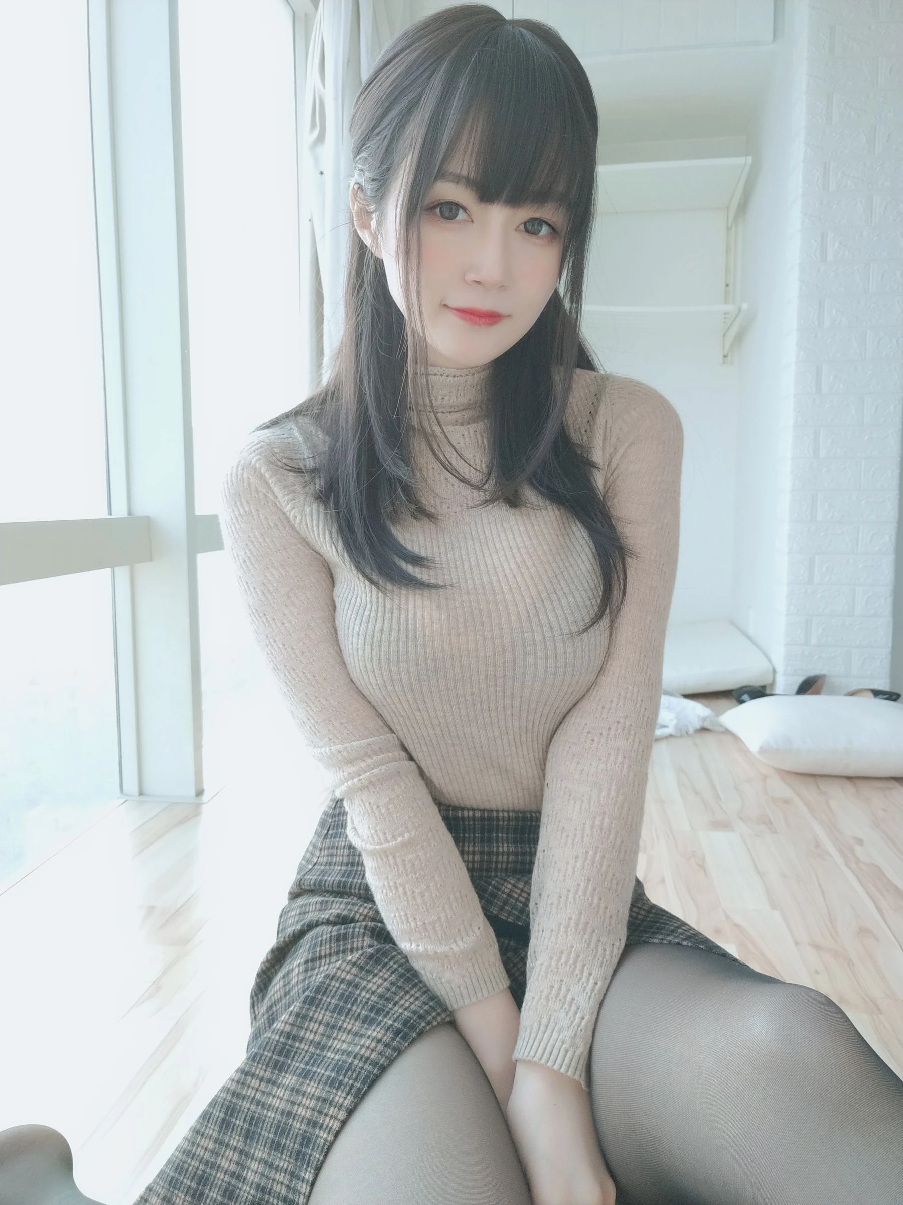 [女神]鄧莉琪鄧莉琪自然光珍藏攝影：火辣格調釋放長腿誘惑詮釋寫真大片 - 8