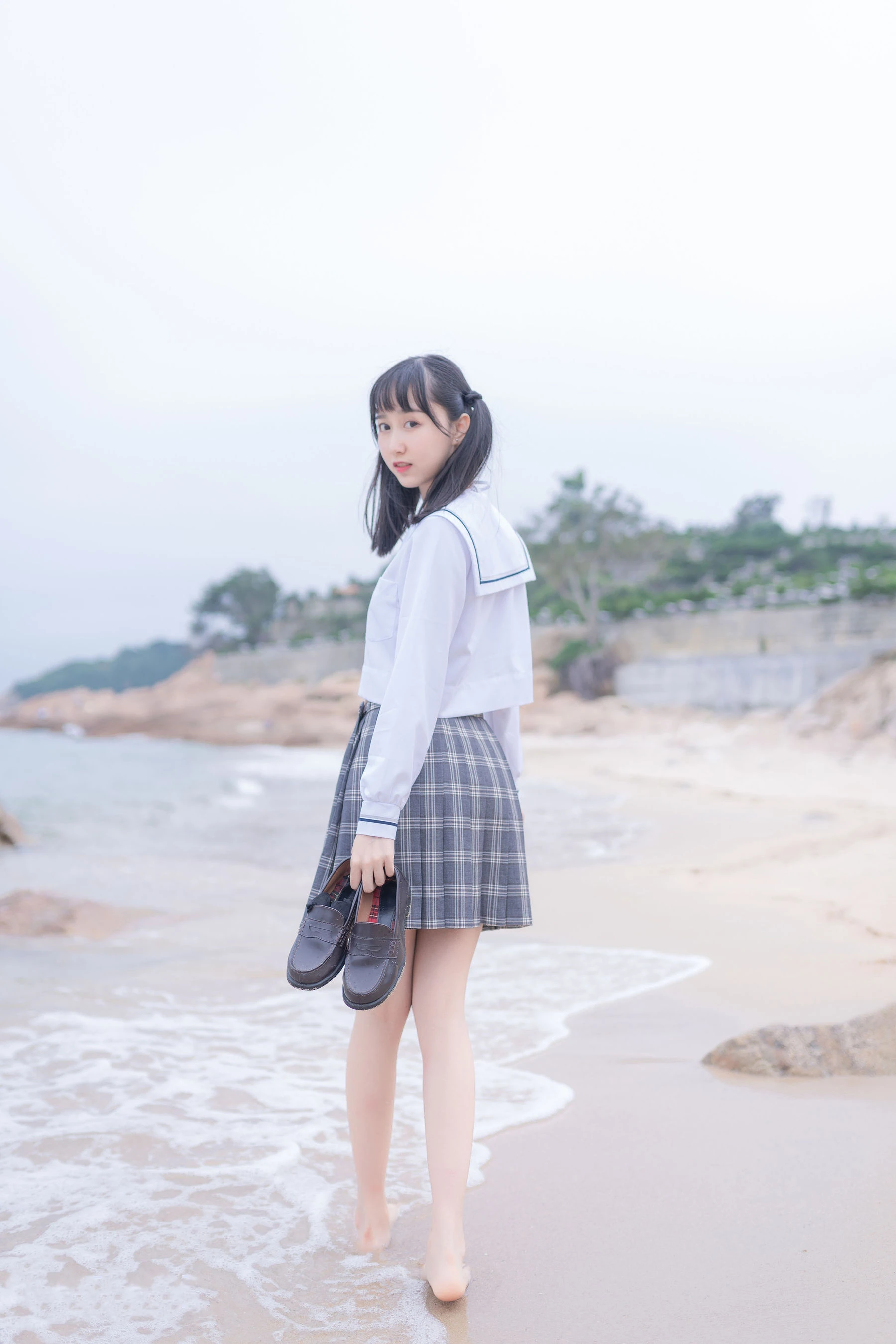 [嫩模]林雨含圖集圖集精選：林雨含甜美風採於自然光凸顯蜂腰曲線首發攝影 - 19