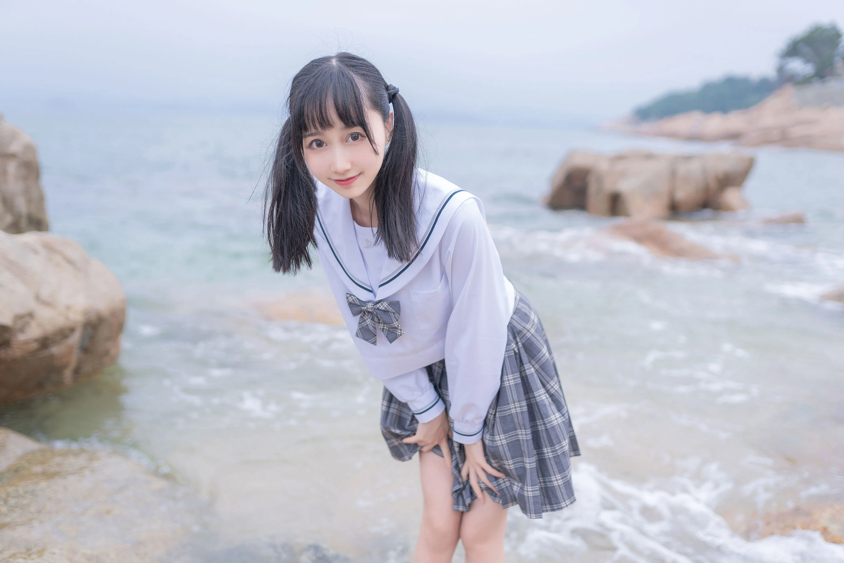 [嫩模]林雨含圖集圖集精選：林雨含甜美風採於自然光凸顯蜂腰曲線首發攝影 - 8