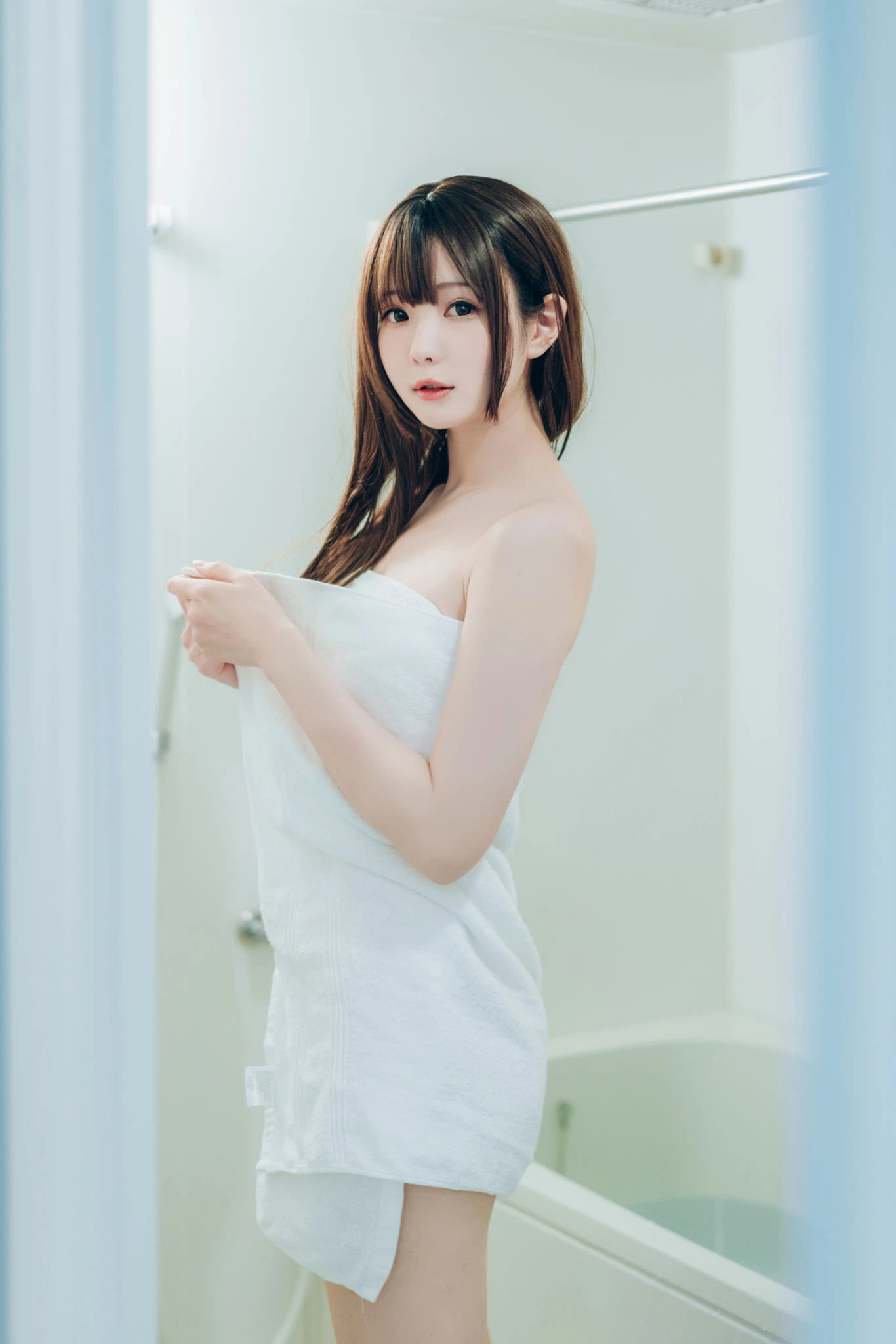 [車模]胡雨彤美圖攝影大師作：胡雨彤清純於私房綻放蜂腰風情獨家演繹 - 8
