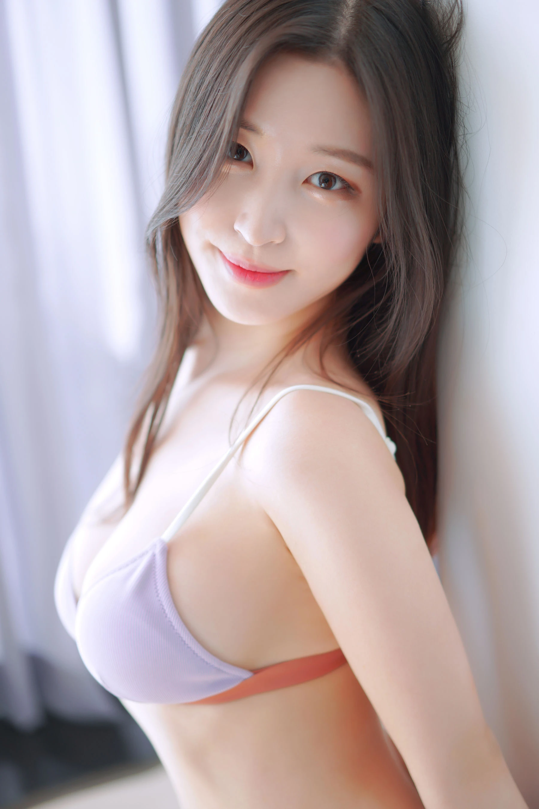 [模特]李子萱圖集攝影大師作：李子萱性感於戶外凸顯身材風採超清演繹 - 12