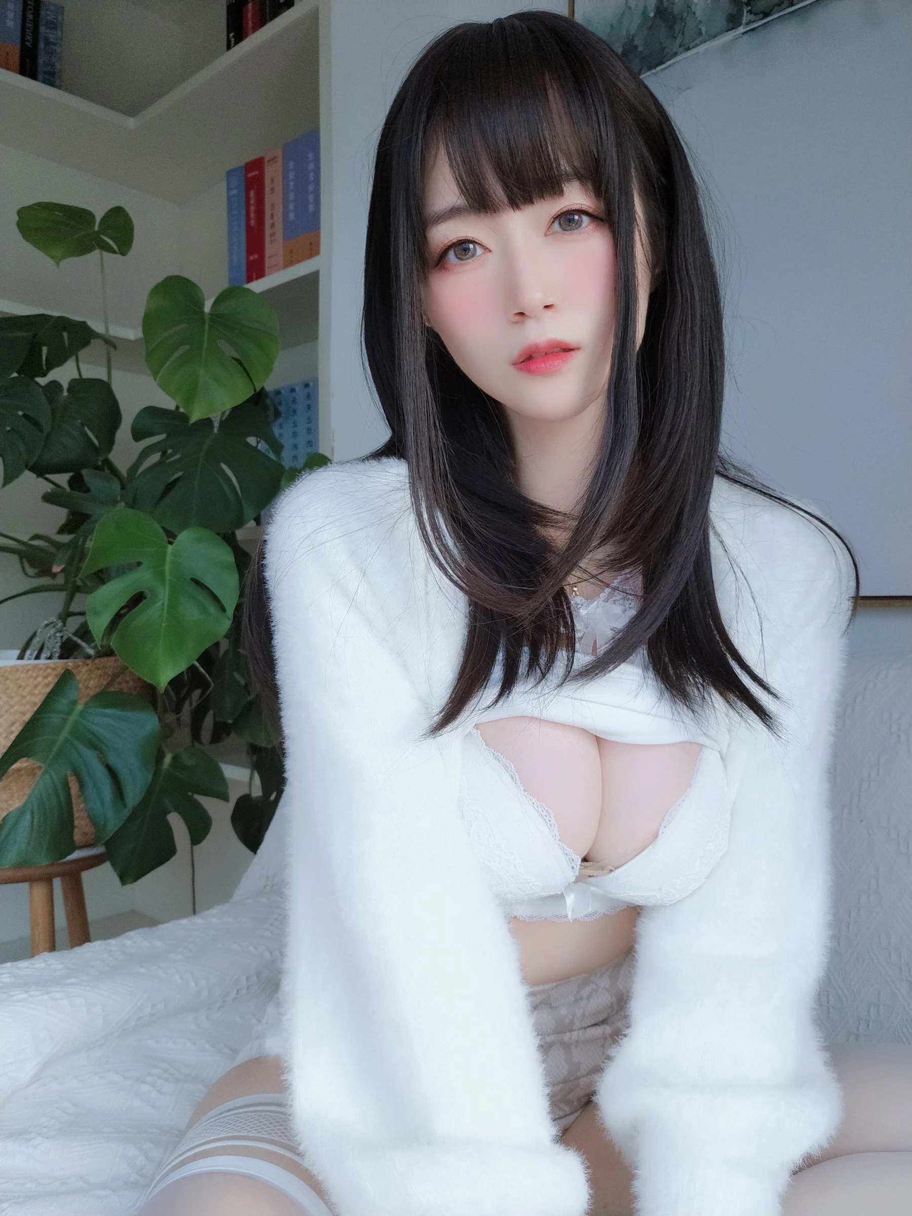 [正妹]周詩琪寫真館首發作品珍藏：周詩琪性感演繹曲線完美風採釋放寫真藝術 - 26