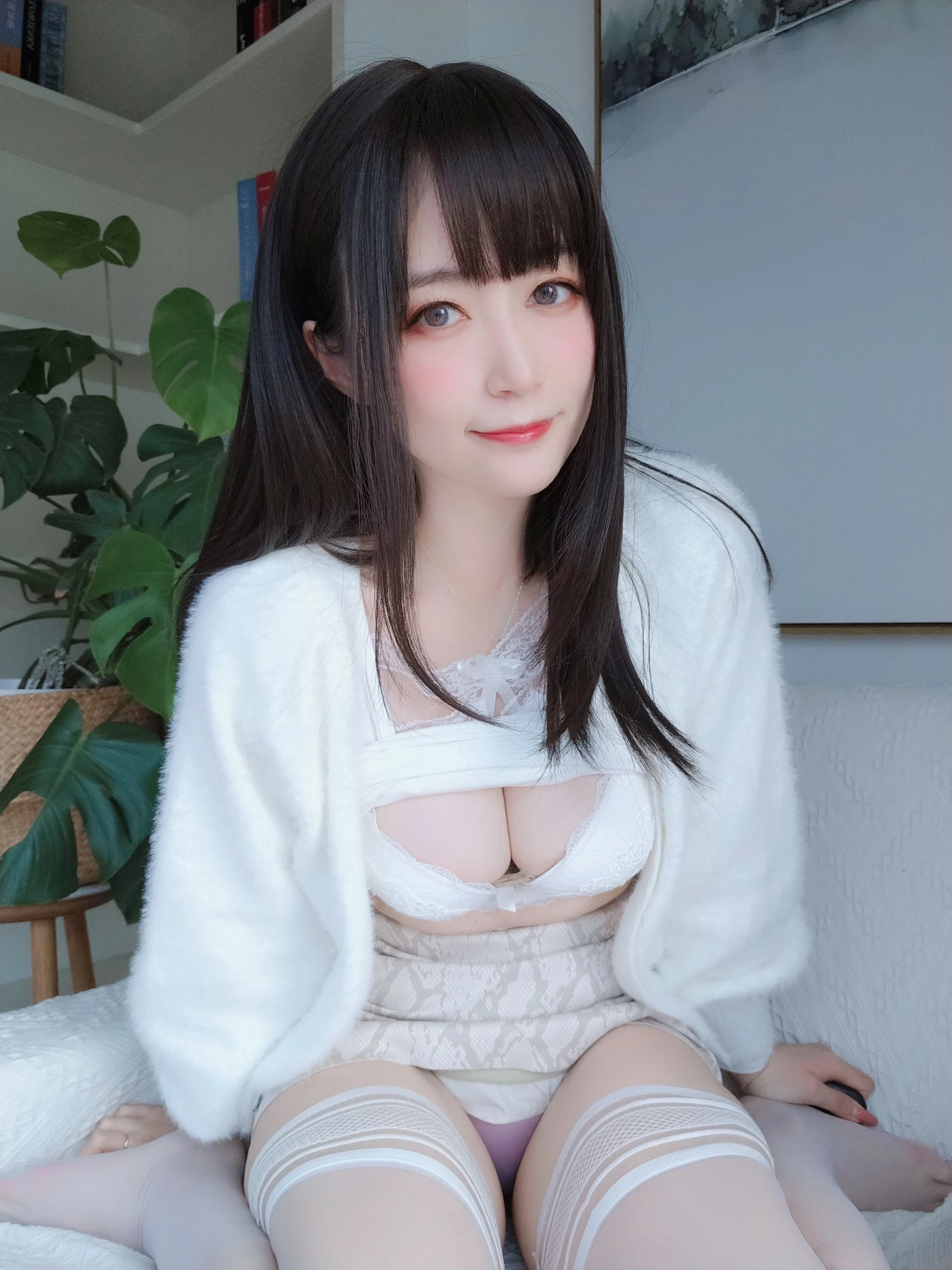 [正妹]周詩琪寫真館首發作品珍藏：周詩琪性感演繹曲線完美風採釋放寫真藝術 - 35