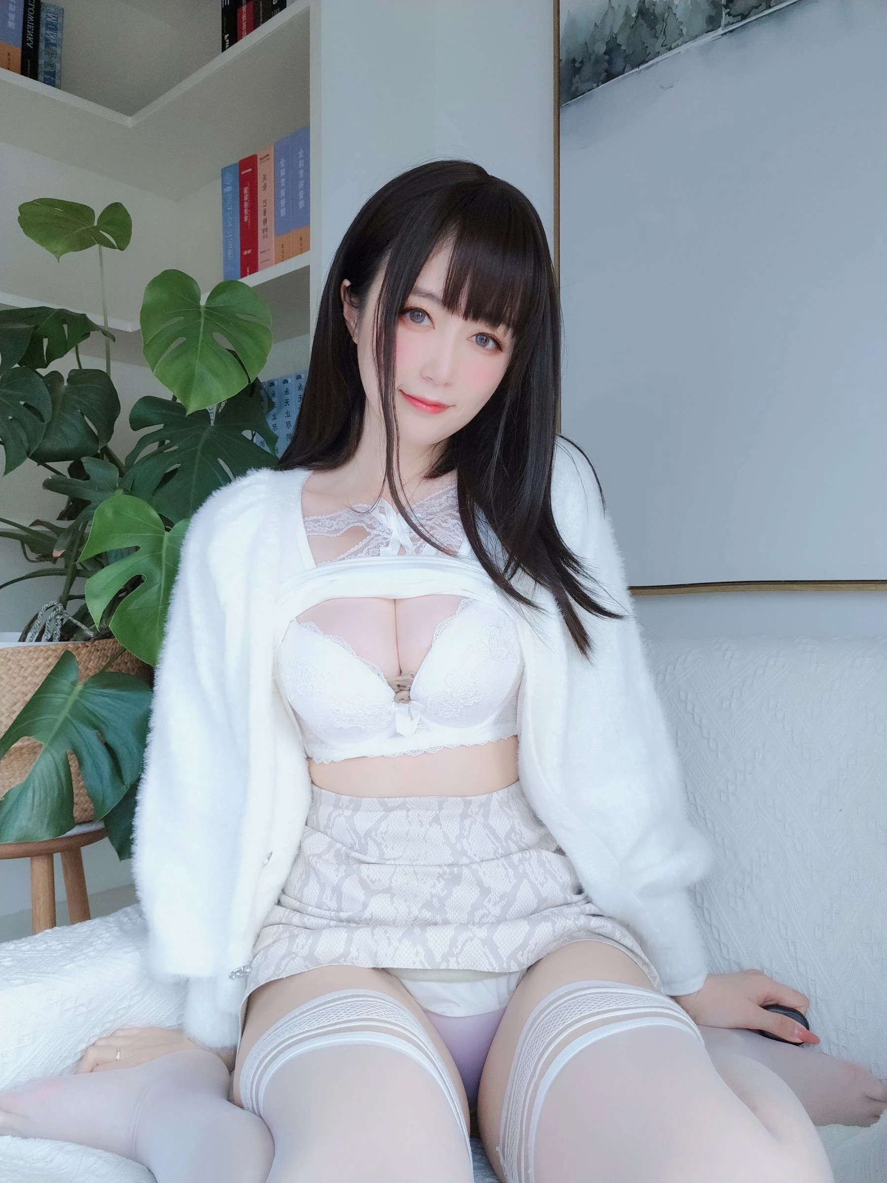 [正妹]周詩琪寫真館首發作品珍藏：周詩琪性感演繹曲線完美風採釋放寫真藝術 - 36