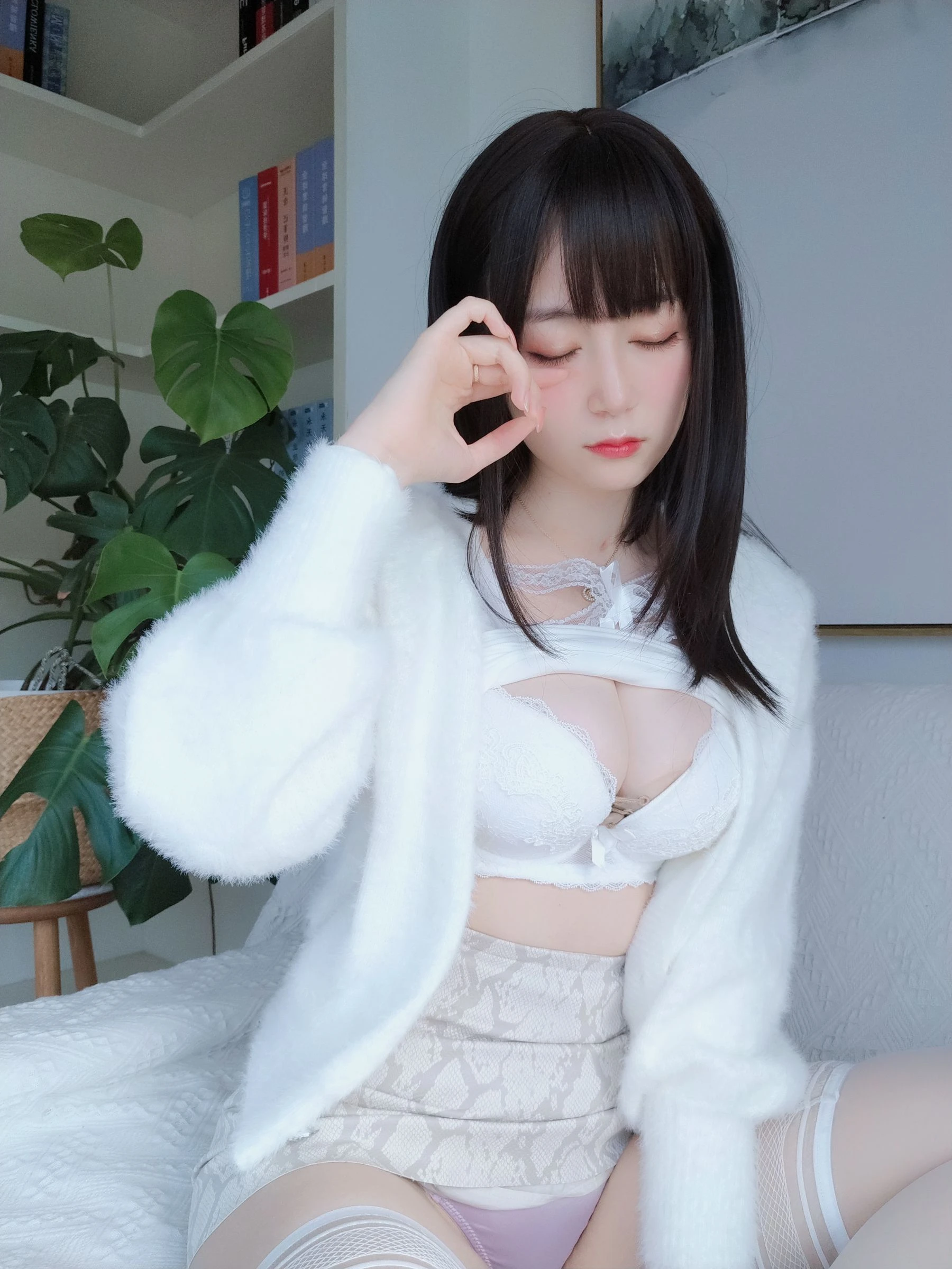 [正妹]周詩琪寫真館首發作品珍藏：周詩琪性感演繹曲線完美風採釋放寫真藝術 - 46