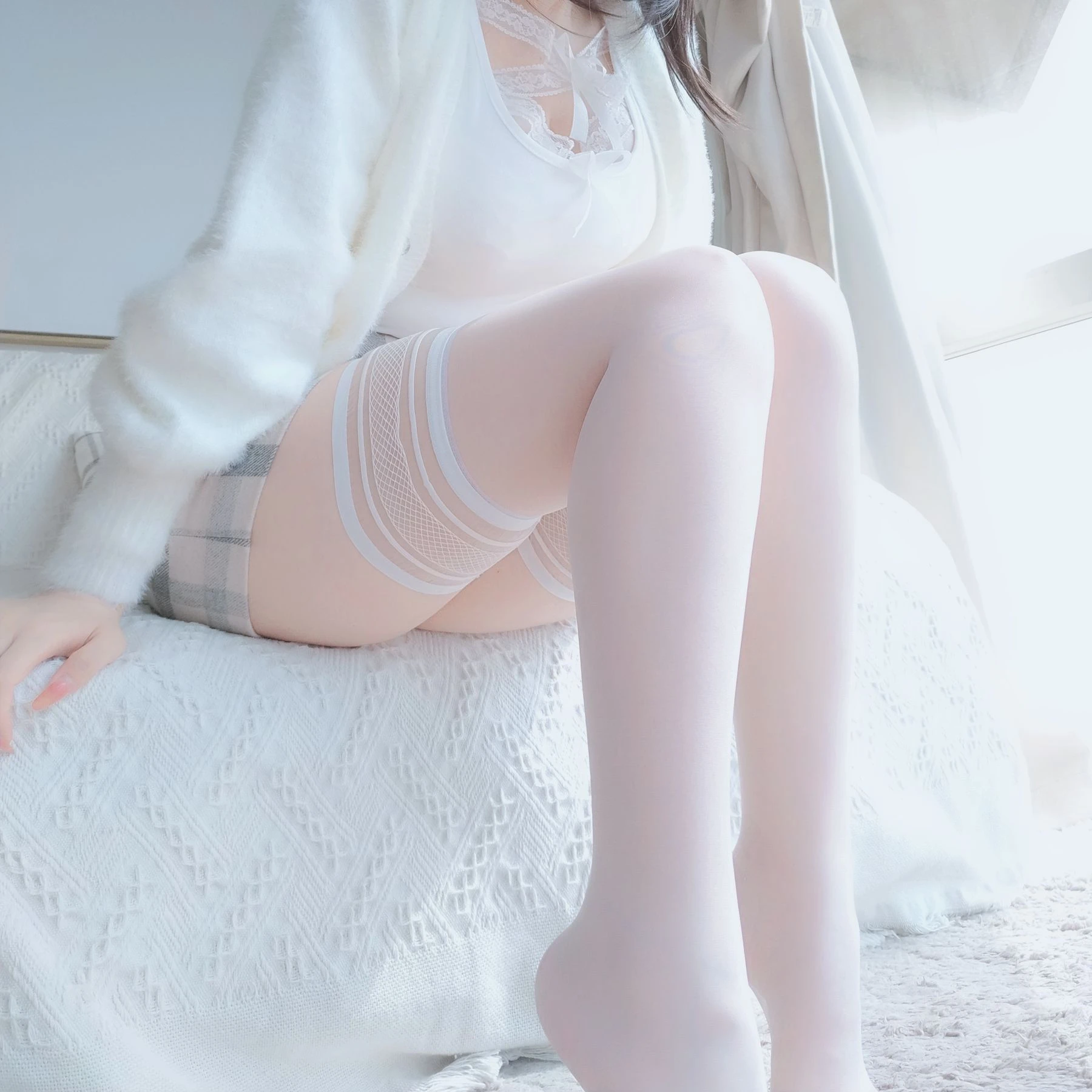 [正妹]周詩琪寫真館首發作品珍藏：周詩琪性感演繹曲線完美風採釋放寫真藝術 - 6