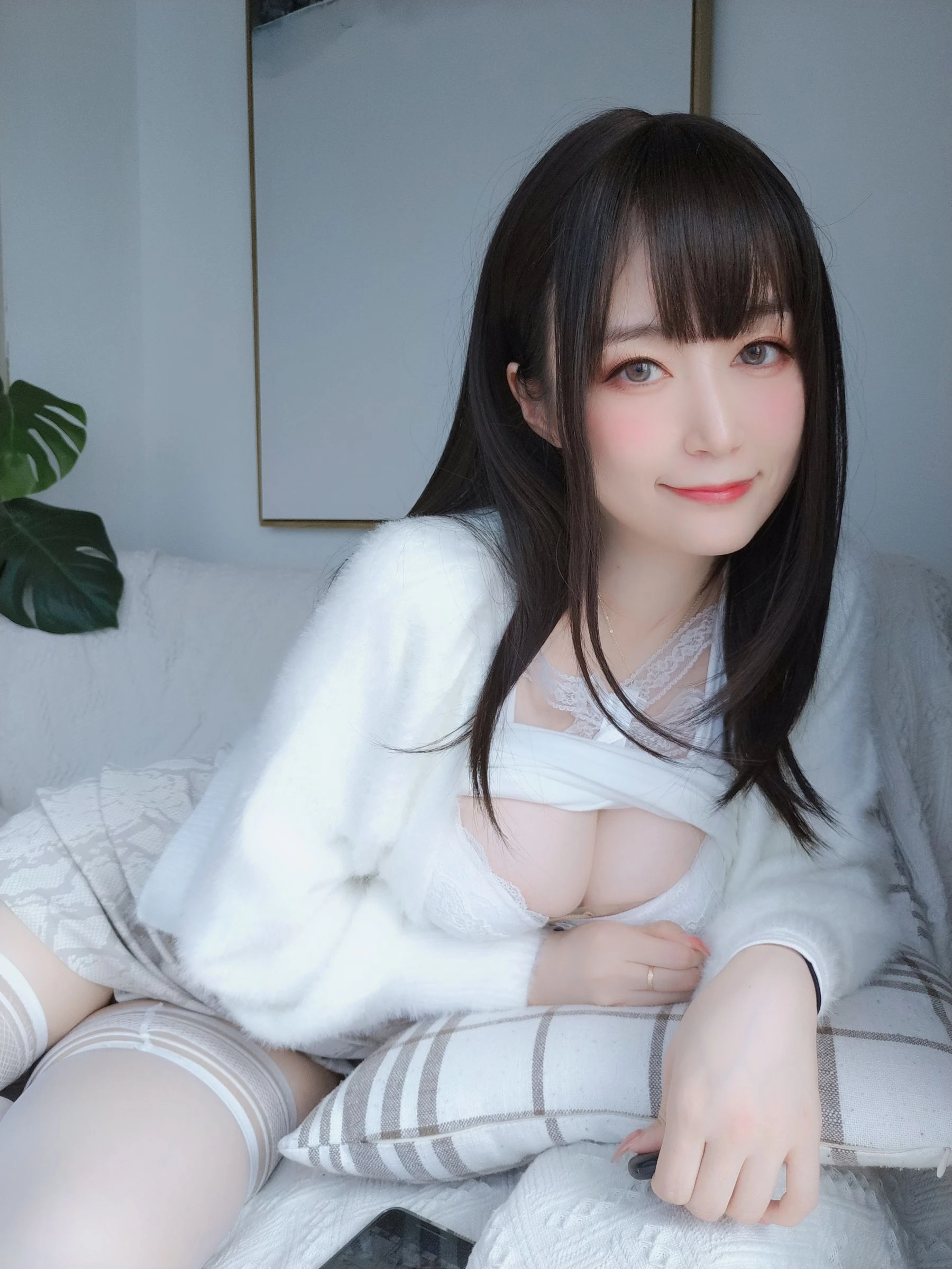 [正妹]周詩琪寫真館首發作品珍藏：周詩琪性感演繹曲線完美風採釋放寫真藝術 - 80