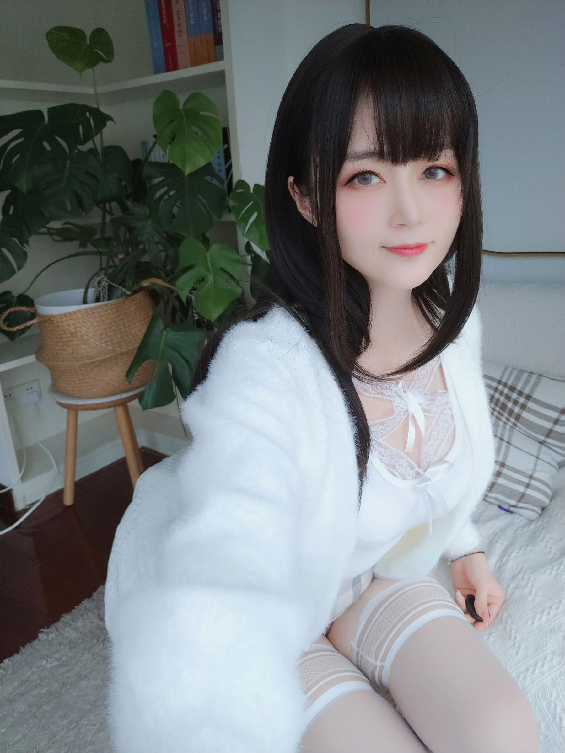 [正妹]周詩琪寫真館首發作品珍藏：周詩琪性感演繹曲線完美風採釋放寫真藝術 - 9