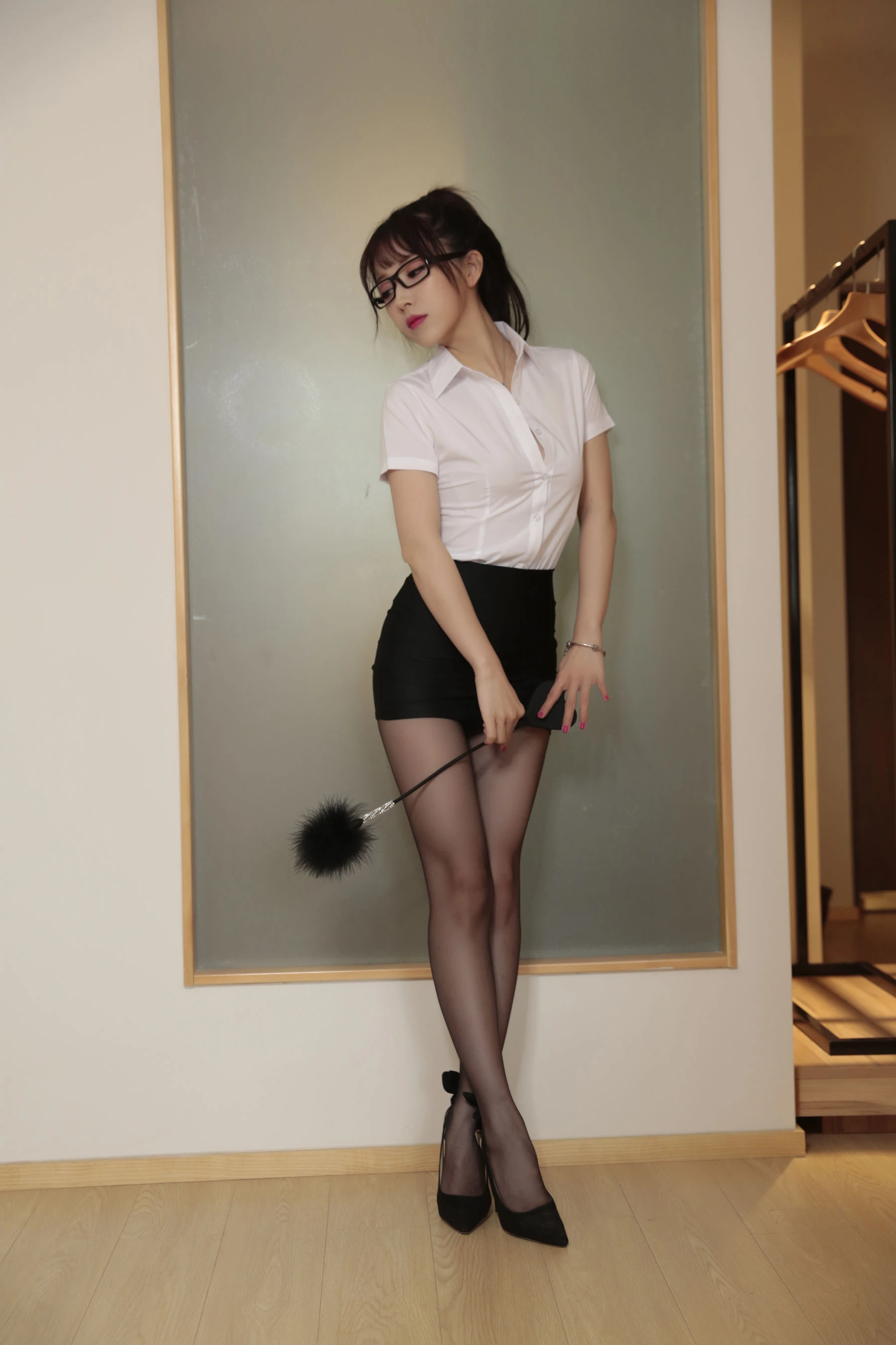 車模優雅戶外寫真 – 晴日浪漫風格展現限量 - 31
