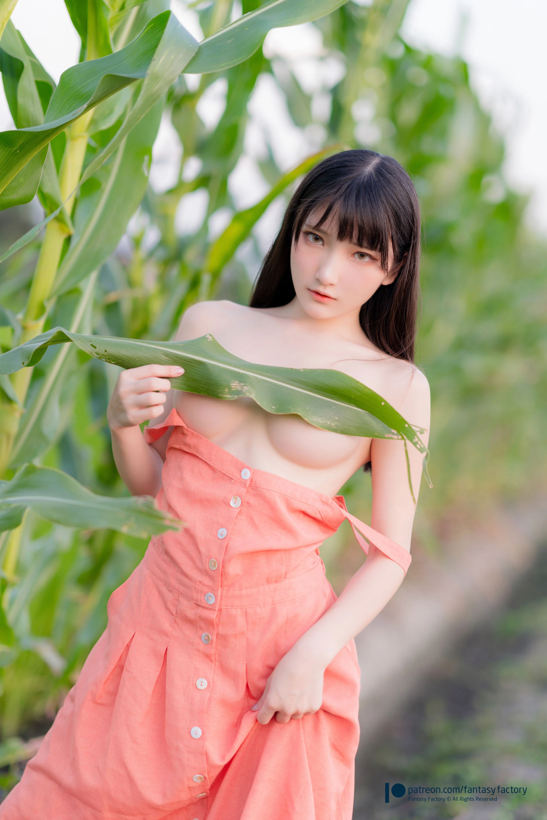 秋季限定校花魅惑寫真集 – 攝影棚俏皮瞬間捕捉獨家 - 24