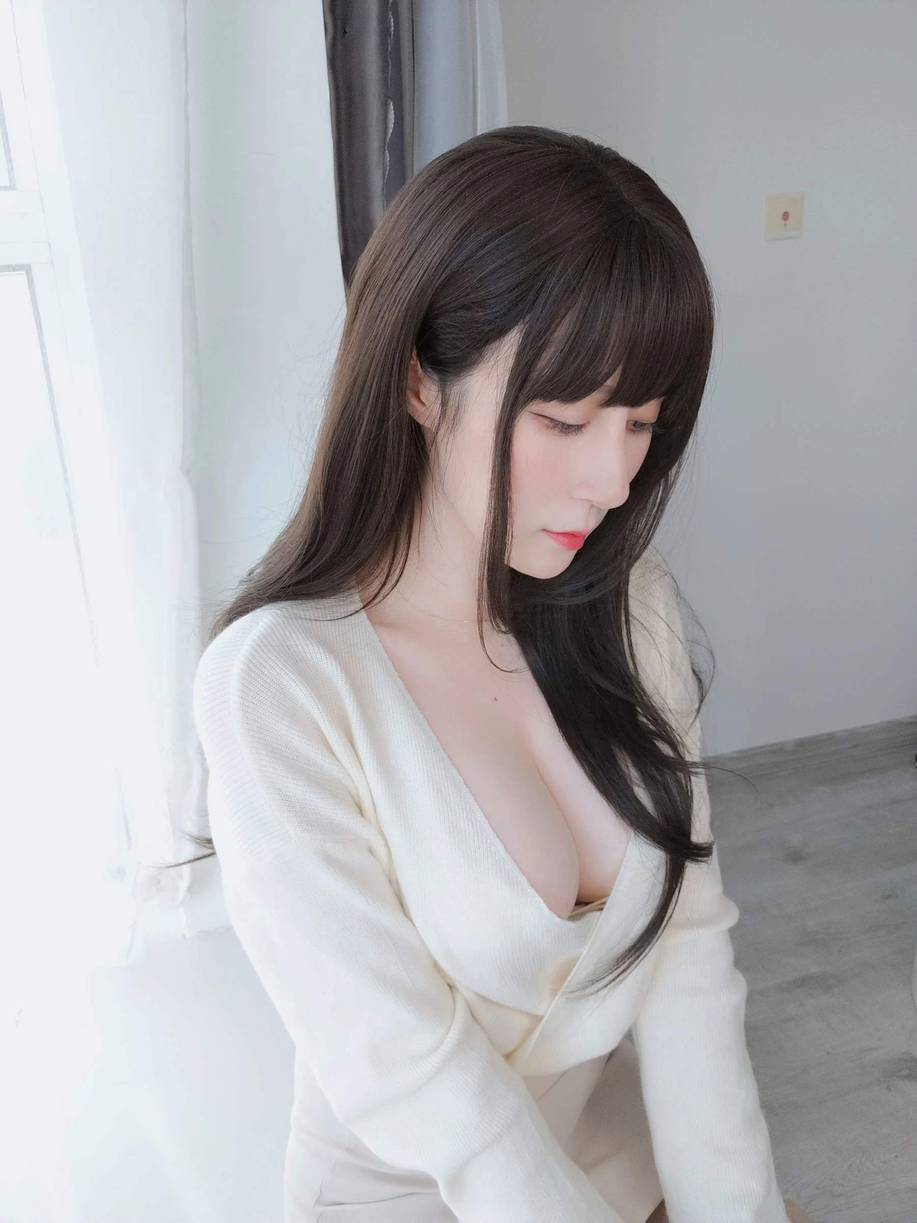 嫩模優雅自然光寫真 – 秋楓自信風格展現獨家 - 21