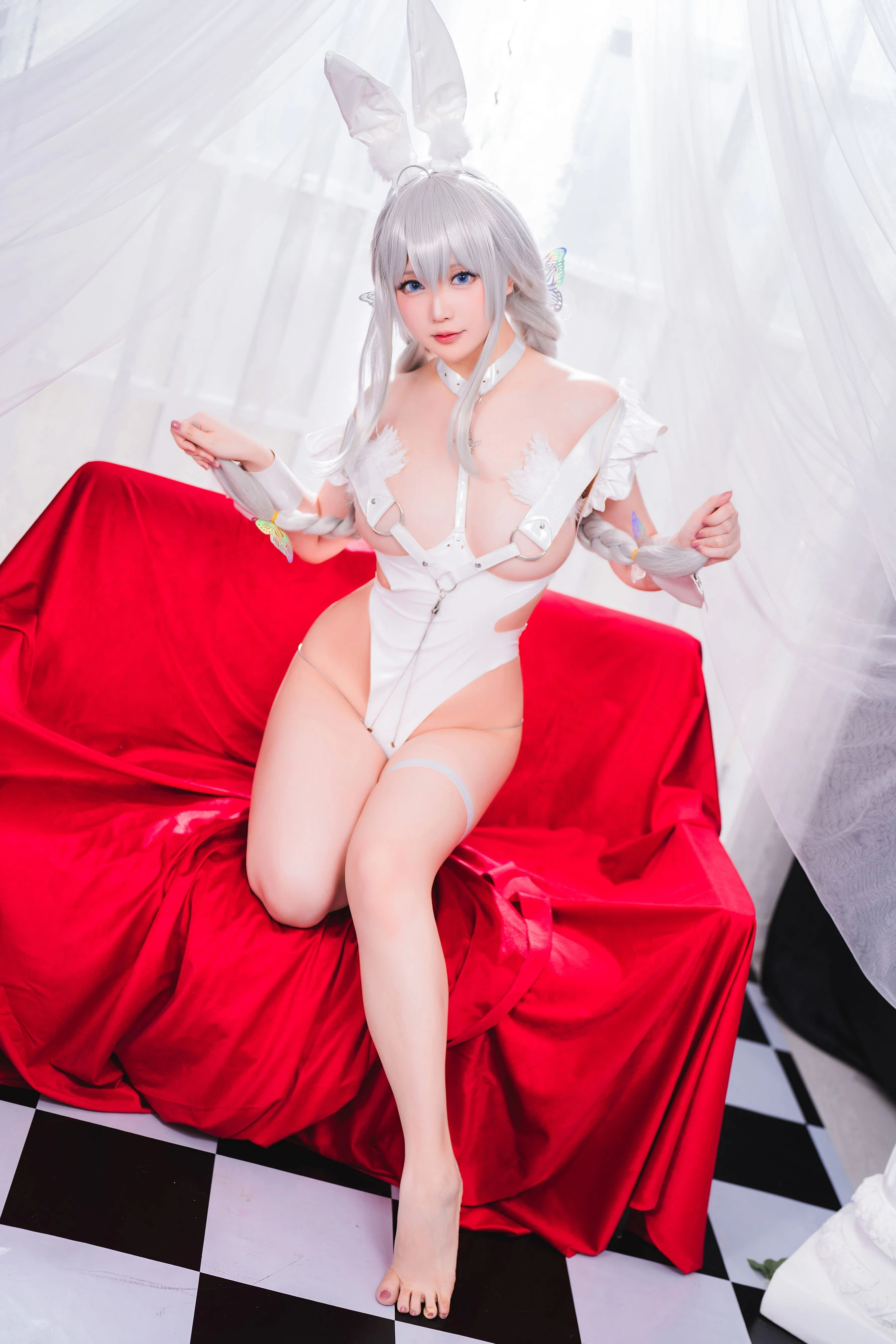 DJ優雅自然光寫真 – 雨季靜謐風格展現限量 - 37