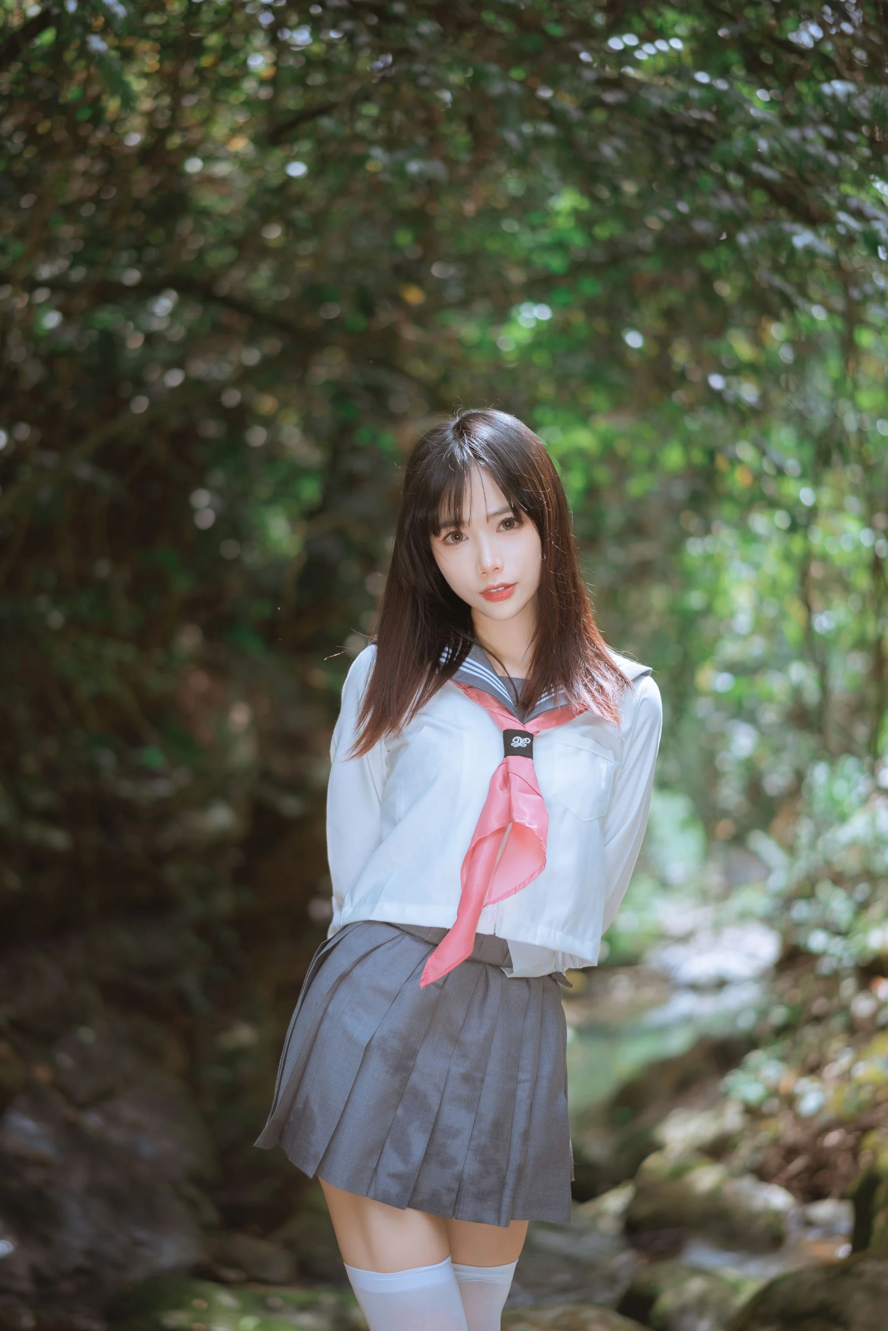 春季限定校花性感寫真集 – 私房俏皮瞬間捕捉獨家 - 4