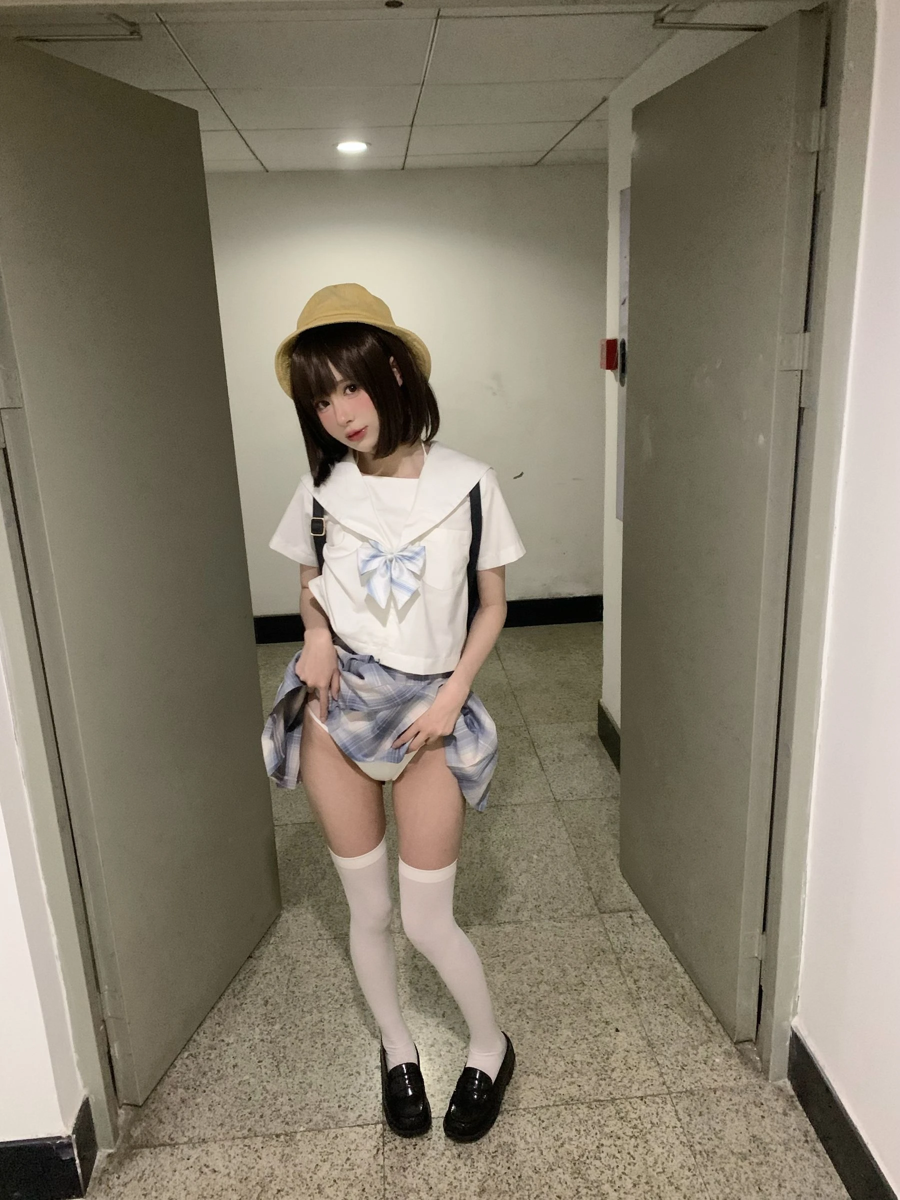 正午雲林校花寫真精選 – 高貴室內靜謐完美融合獨家 - 3