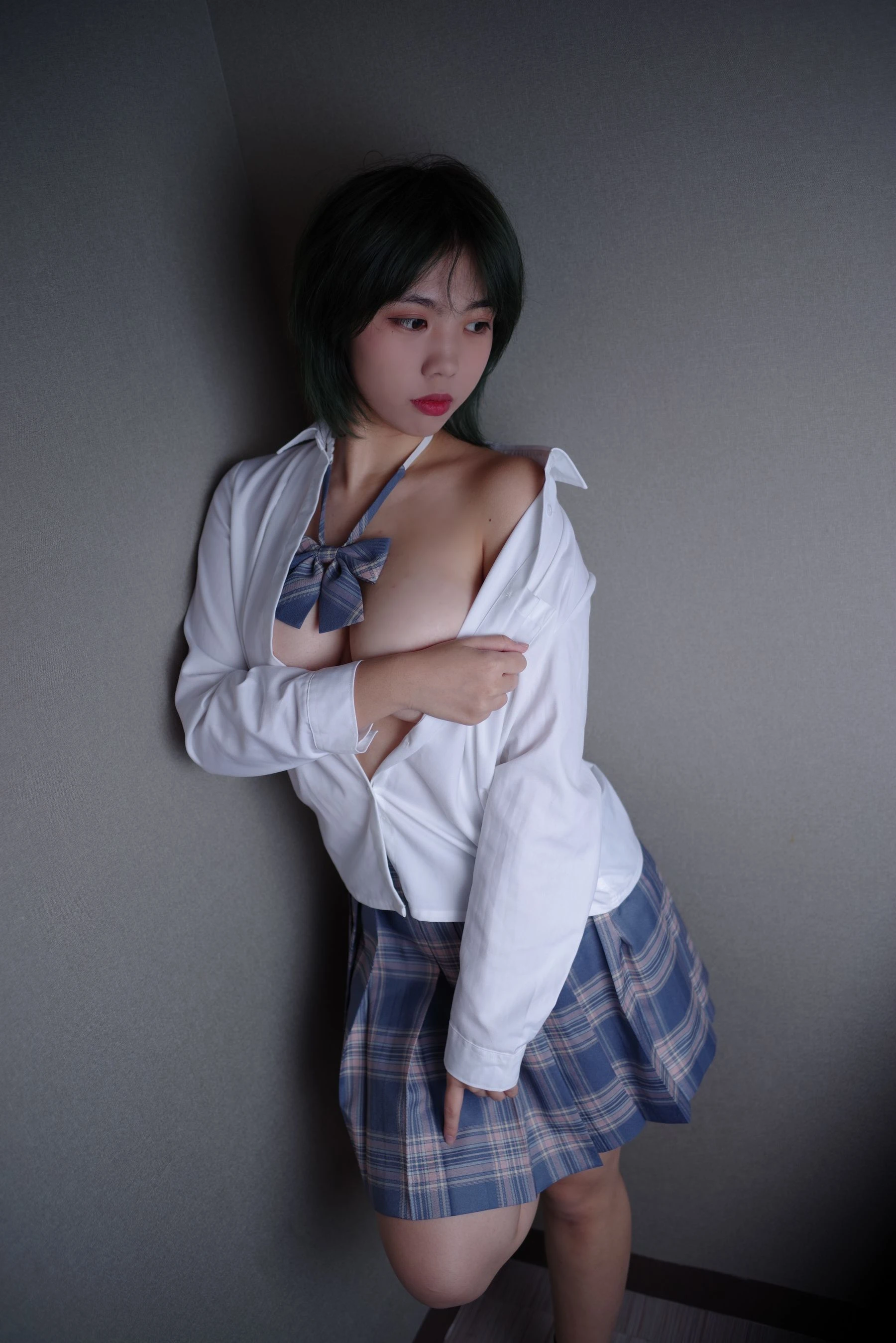 高雄凌晨車模美照 – 清純魅力海邊實錄限量 - 19