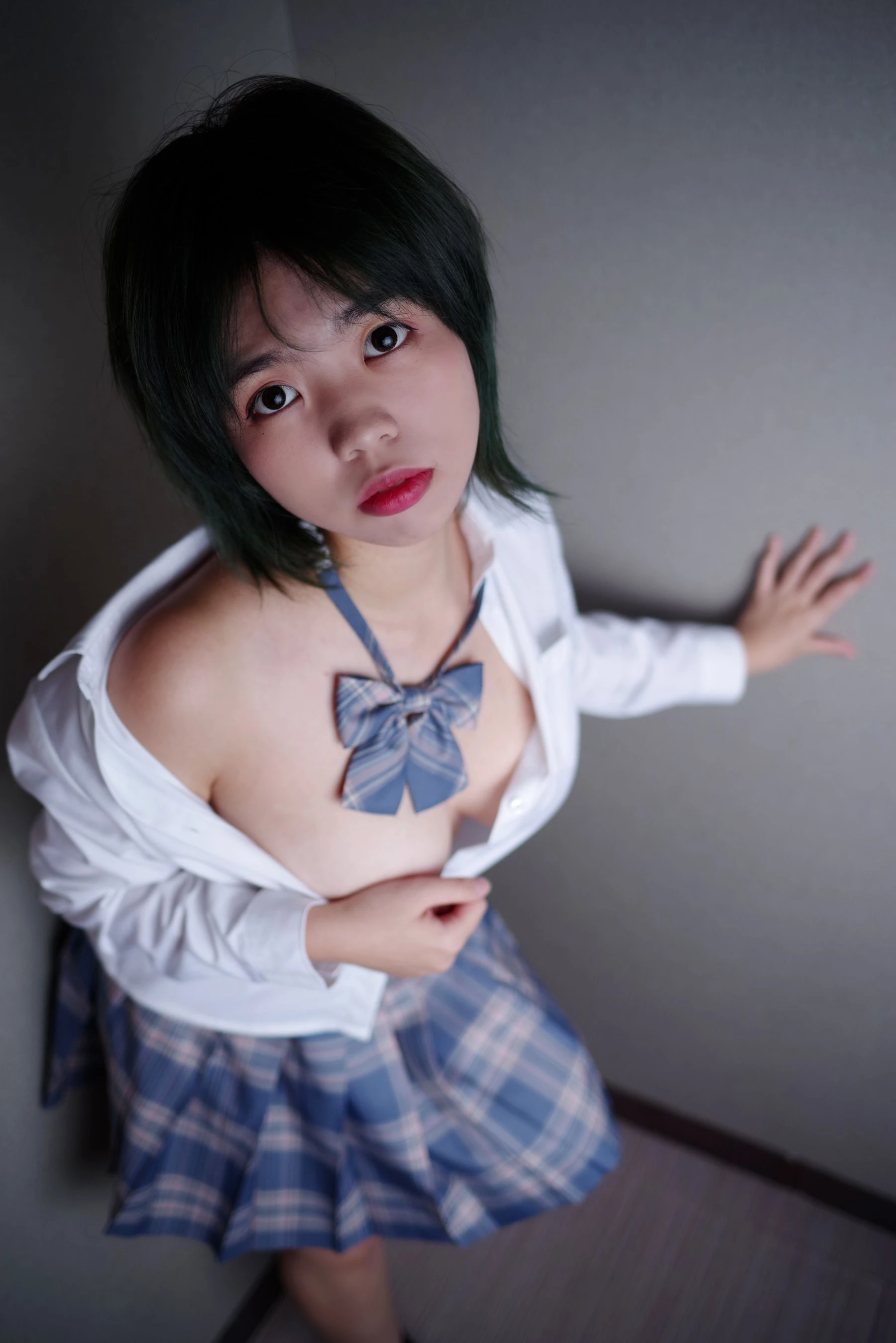 高雄凌晨車模美照 – 清純魅力海邊實錄限量 - 31
