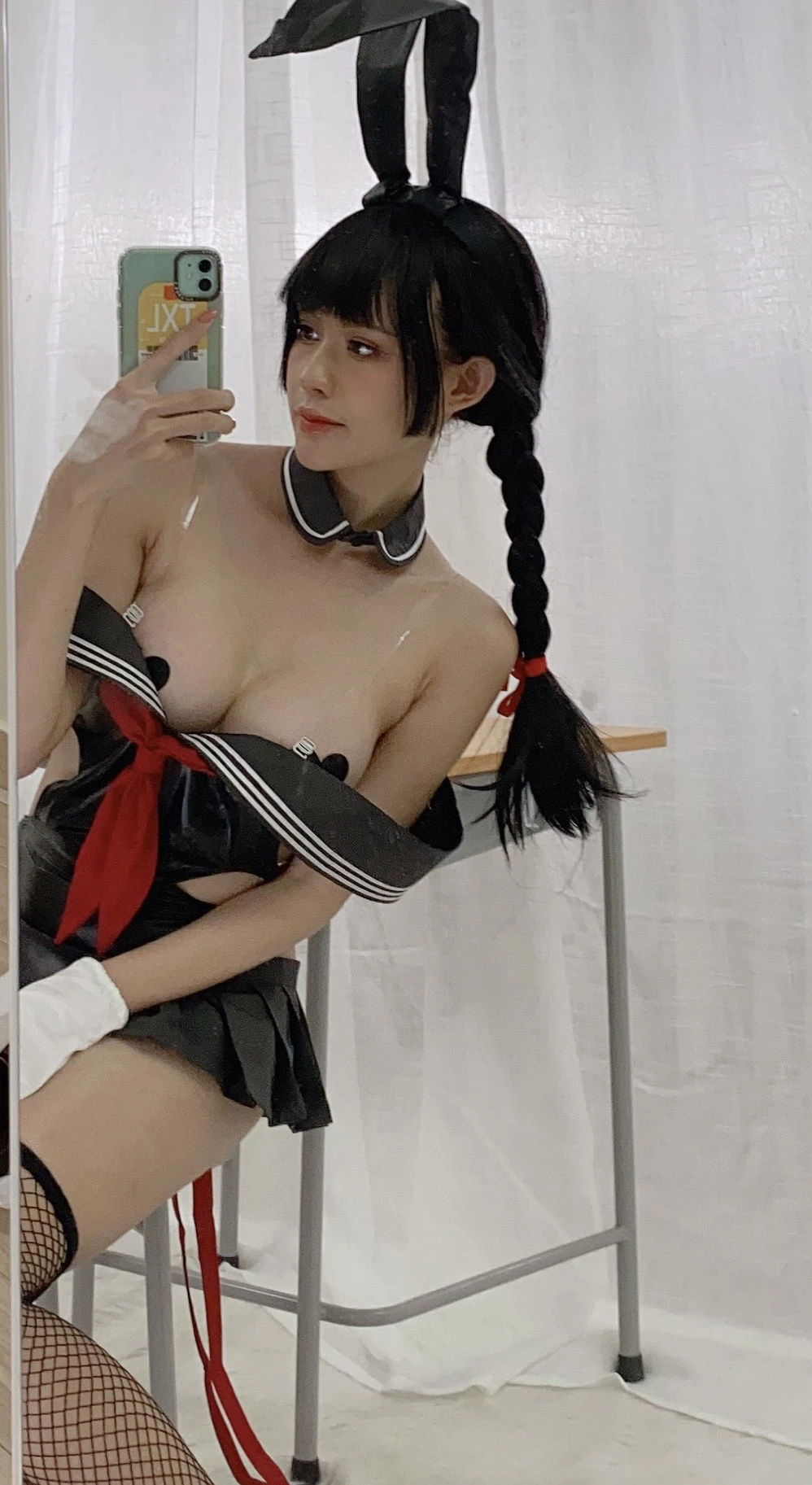 苗慄正午網紅美照 – 魅惑魅力戶外實錄限量 - 18