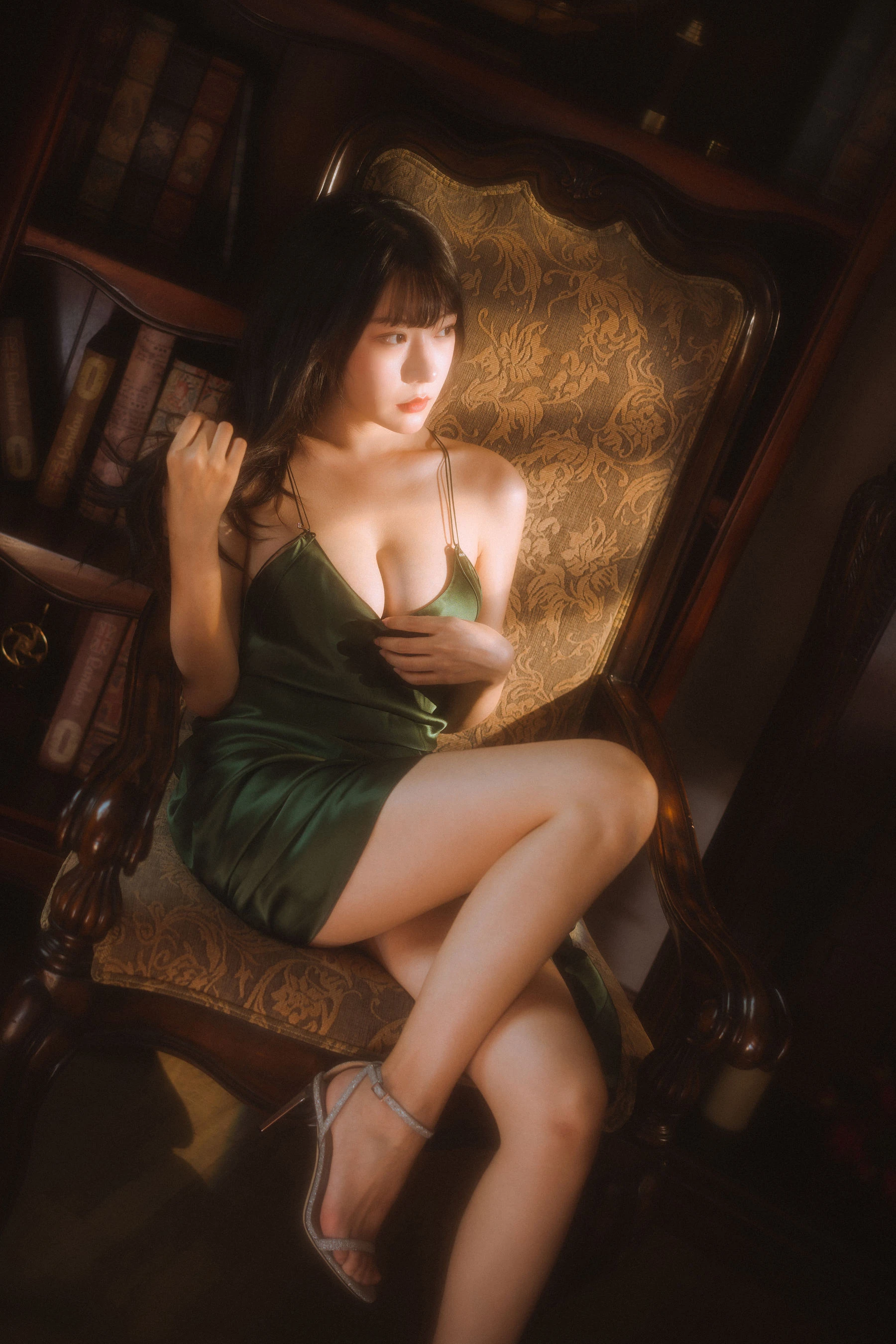 苗慄夜晚模特美照 – 甜美魅力街拍實錄限量 - 28