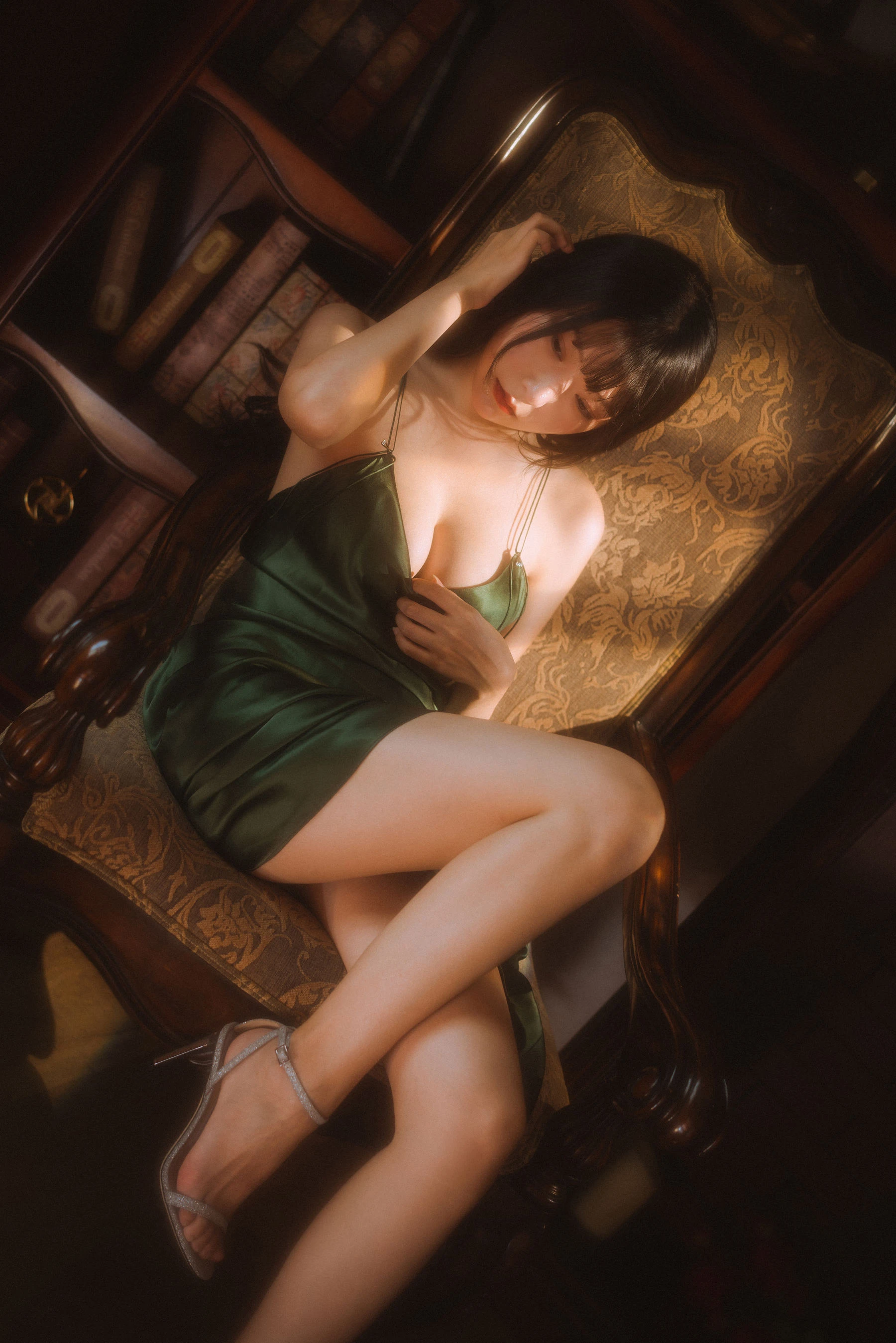 苗慄夜晚模特美照 – 甜美魅力街拍實錄限量 - 38