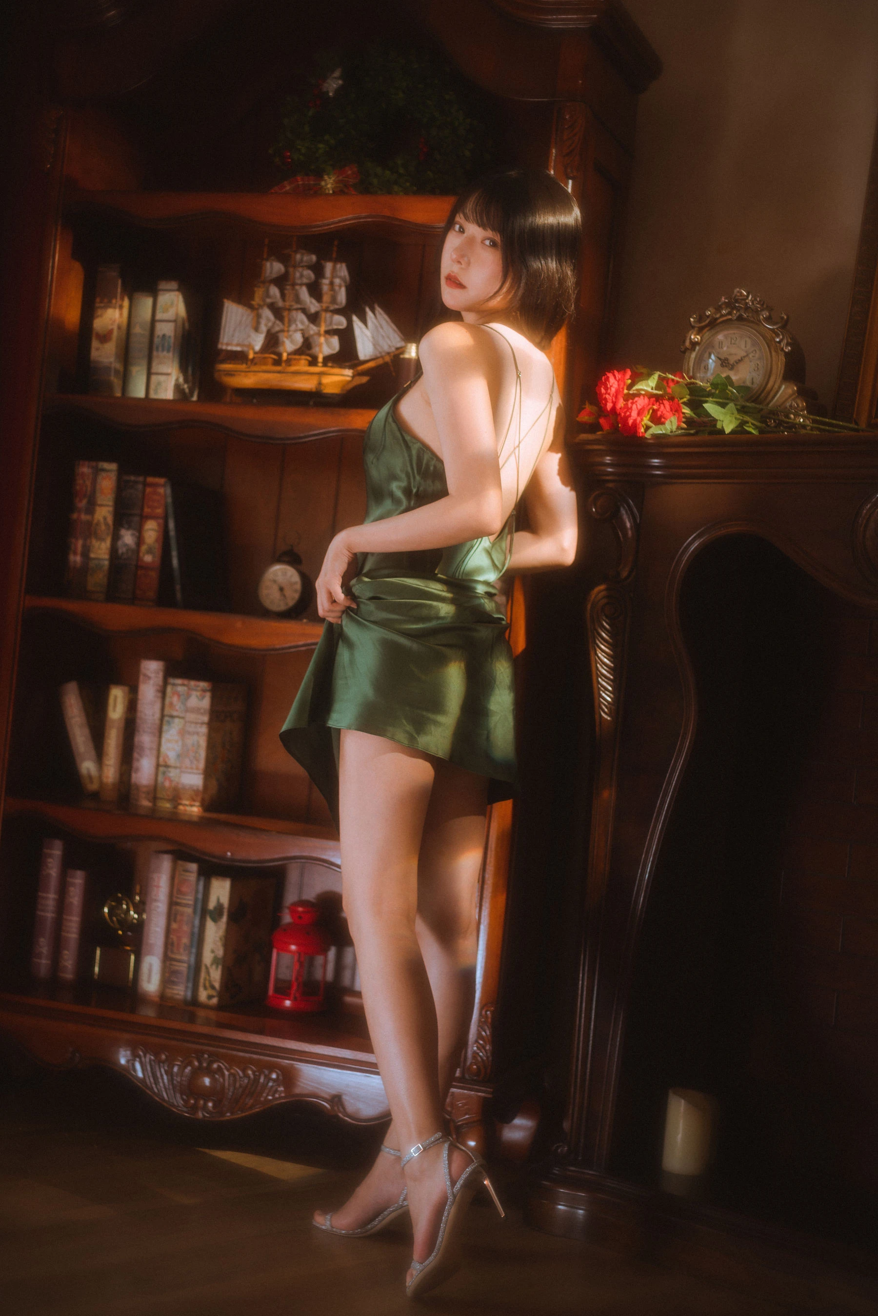 苗慄夜晚模特美照 – 甜美魅力街拍實錄限量 - 5