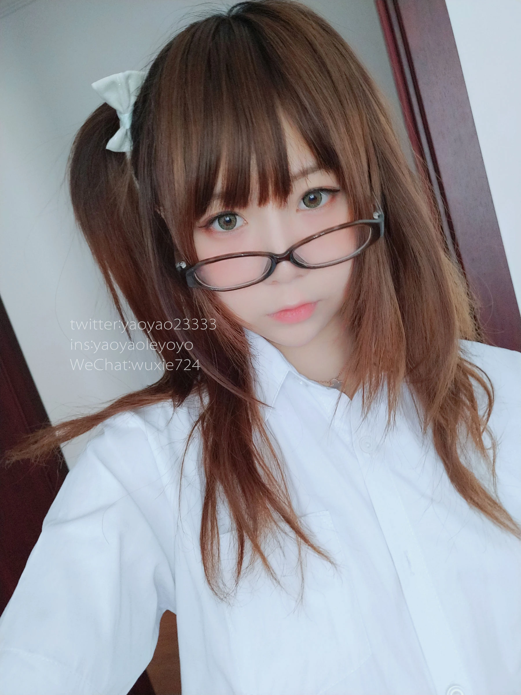空姐甜美自然光寫真 – 冬季神秘風格展現限量 - 5