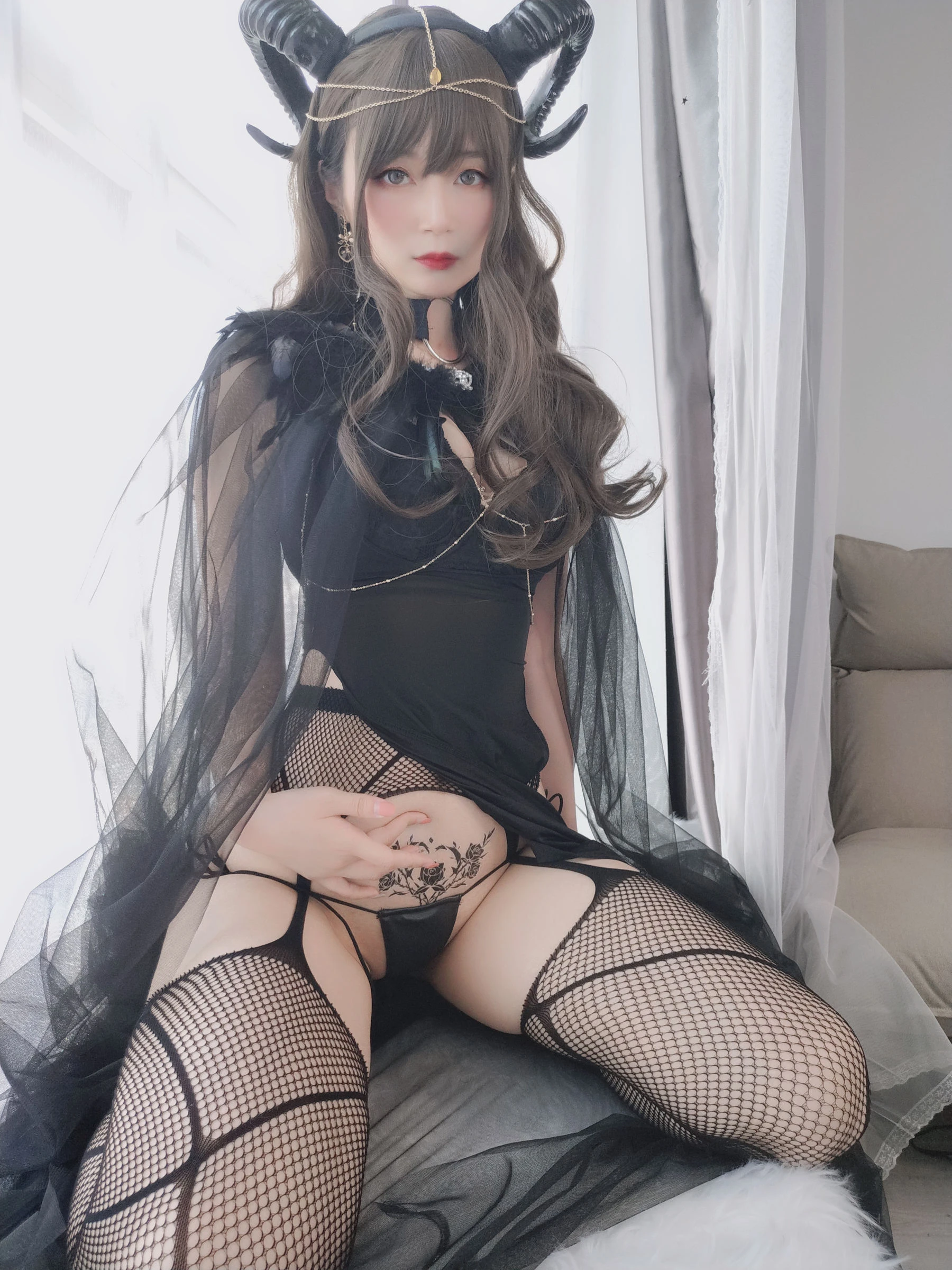舞者優雅海邊寫真 – 夏日俏皮風格展現限量 - 24