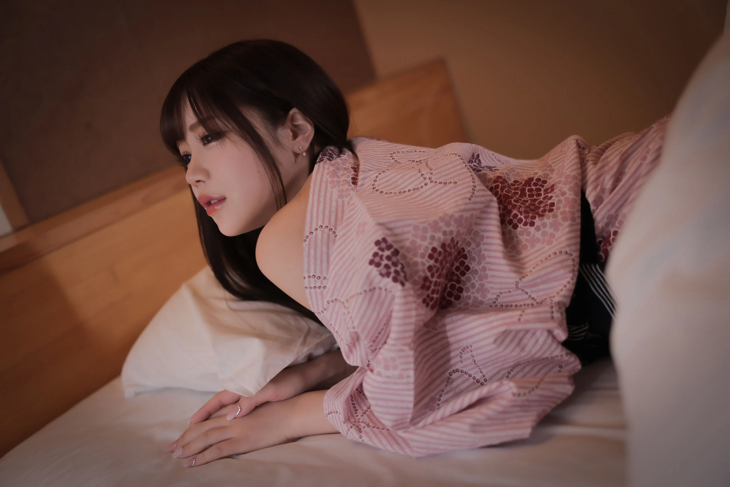 網紅魅惑攝影棚寫真 – 春季激情風格展現精選 - 197