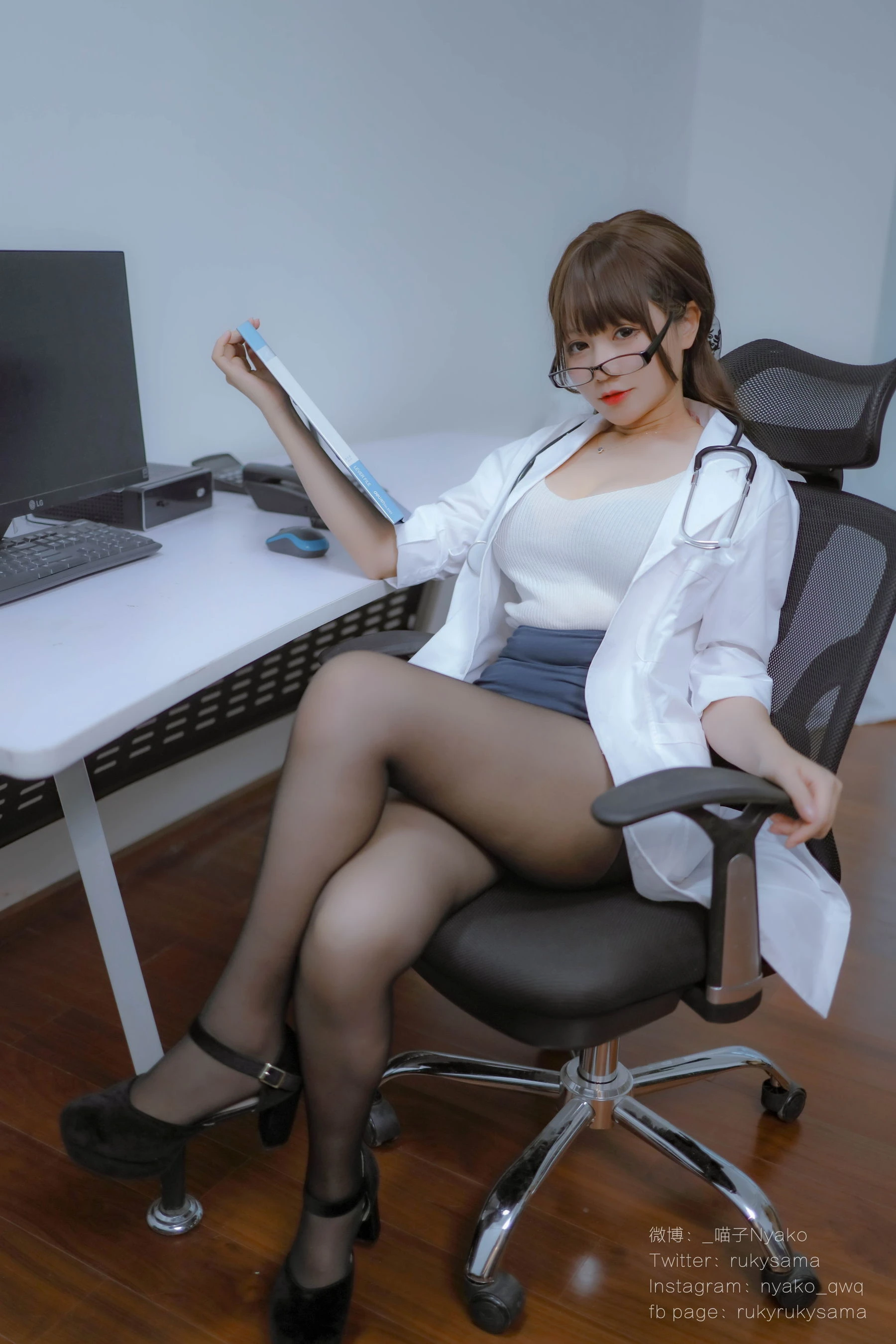 台中全日護士美照 – 甜美魅力寫真館實錄典藏 - 9