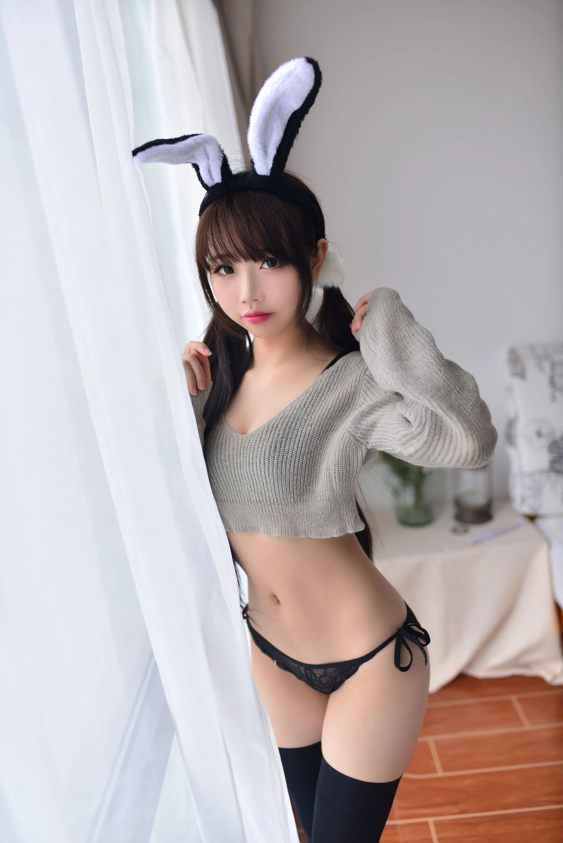 台南黃昏空姐美照 – 活潑魅力室內實錄典藏 - 8
