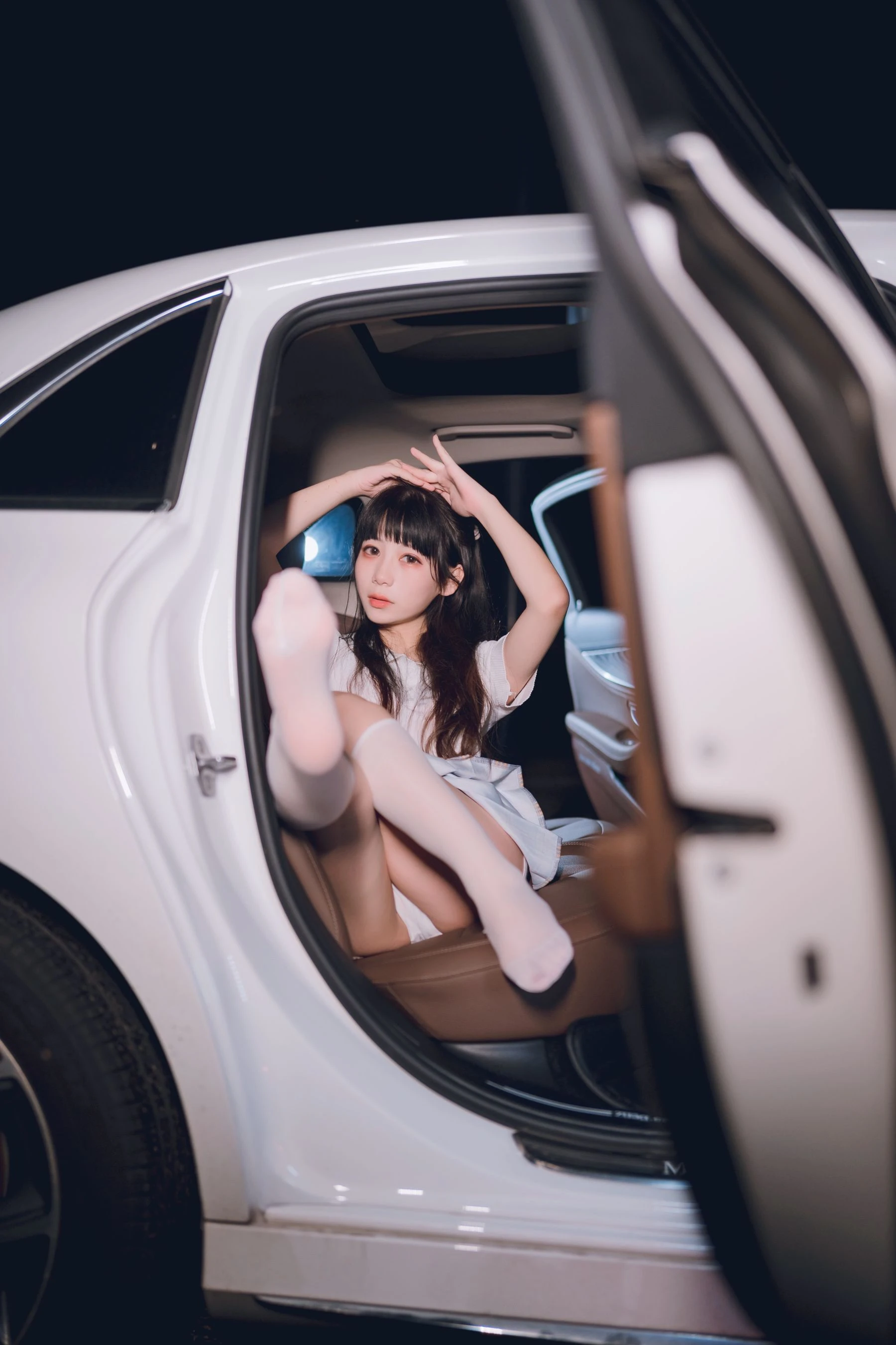 苗慄黃昏校花美照 – 魅惑魅力海邊實錄限量 - 24