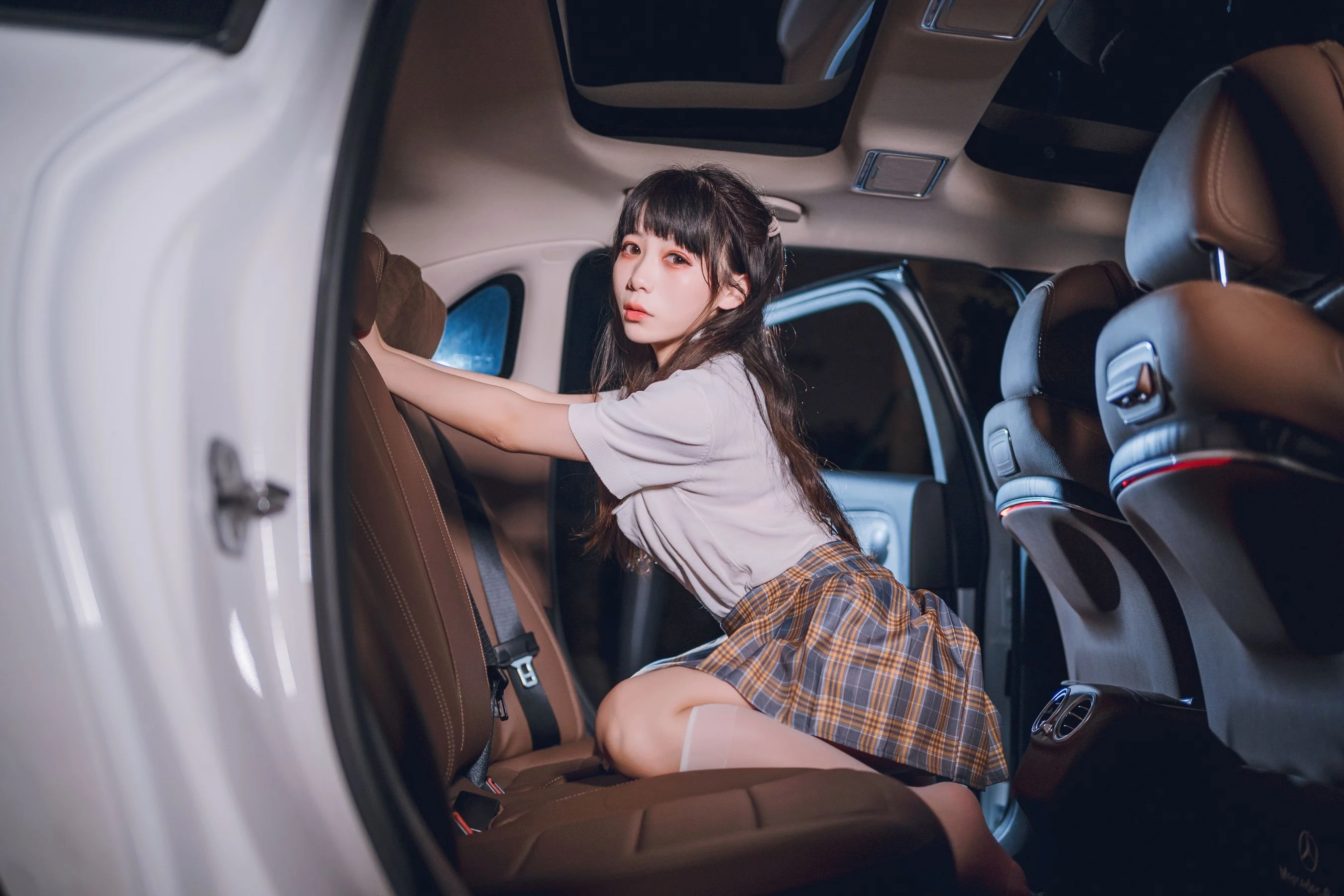 苗慄黃昏校花美照 – 魅惑魅力海邊實錄限量 - 8
