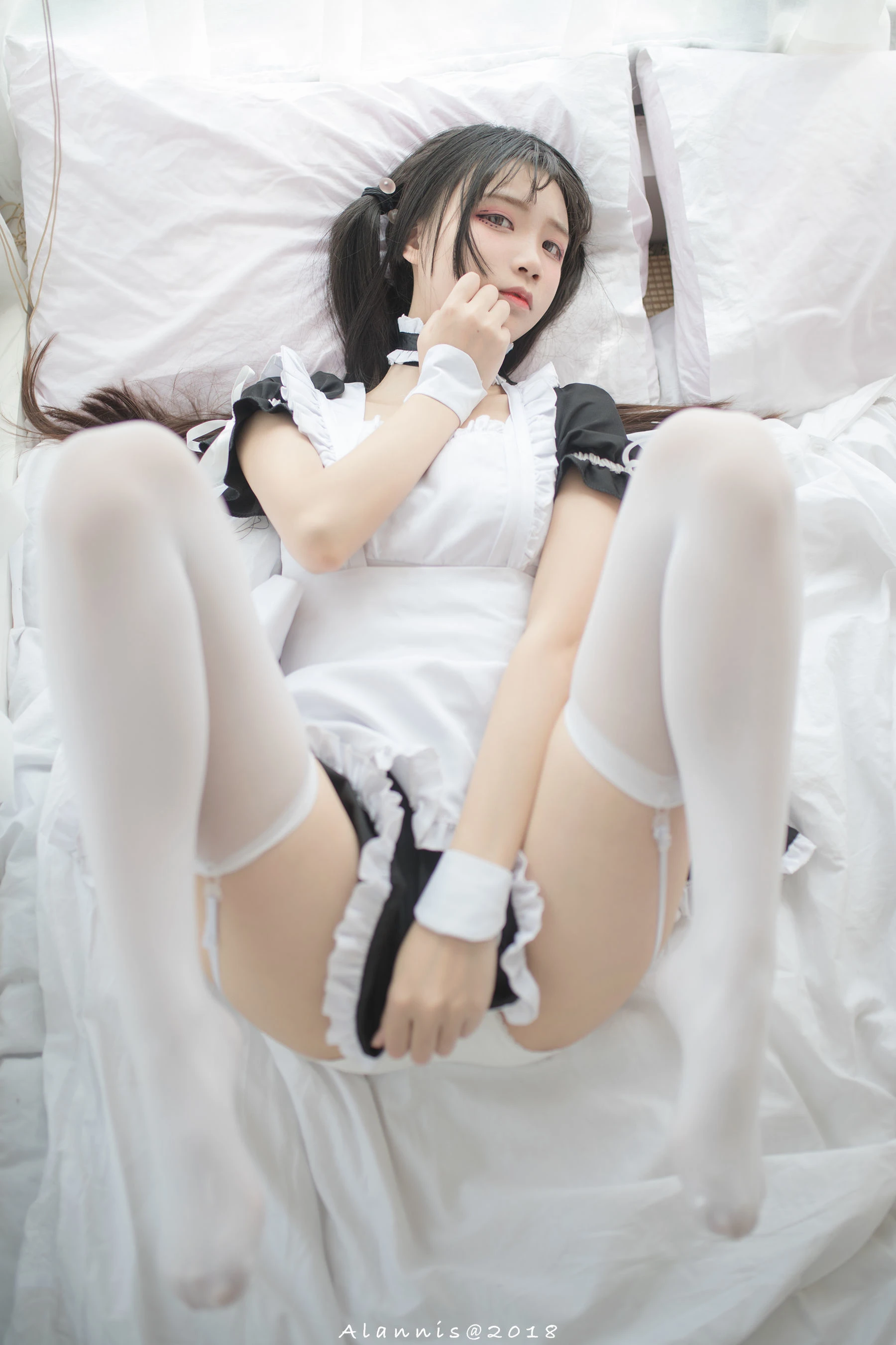 主播高貴室內寫真 – 夏季優雅風格展現珍藏 - 1