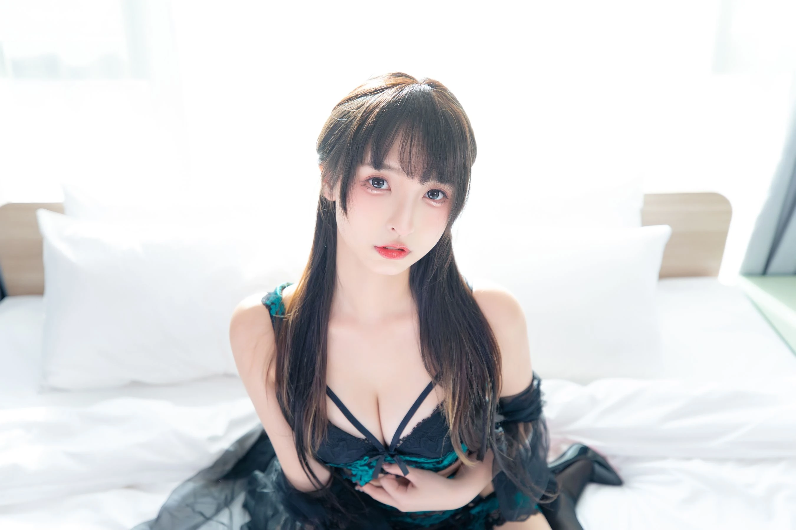清純網紅私藏美照 – 高雄攝影棚午後獨家呈現限量 - 6