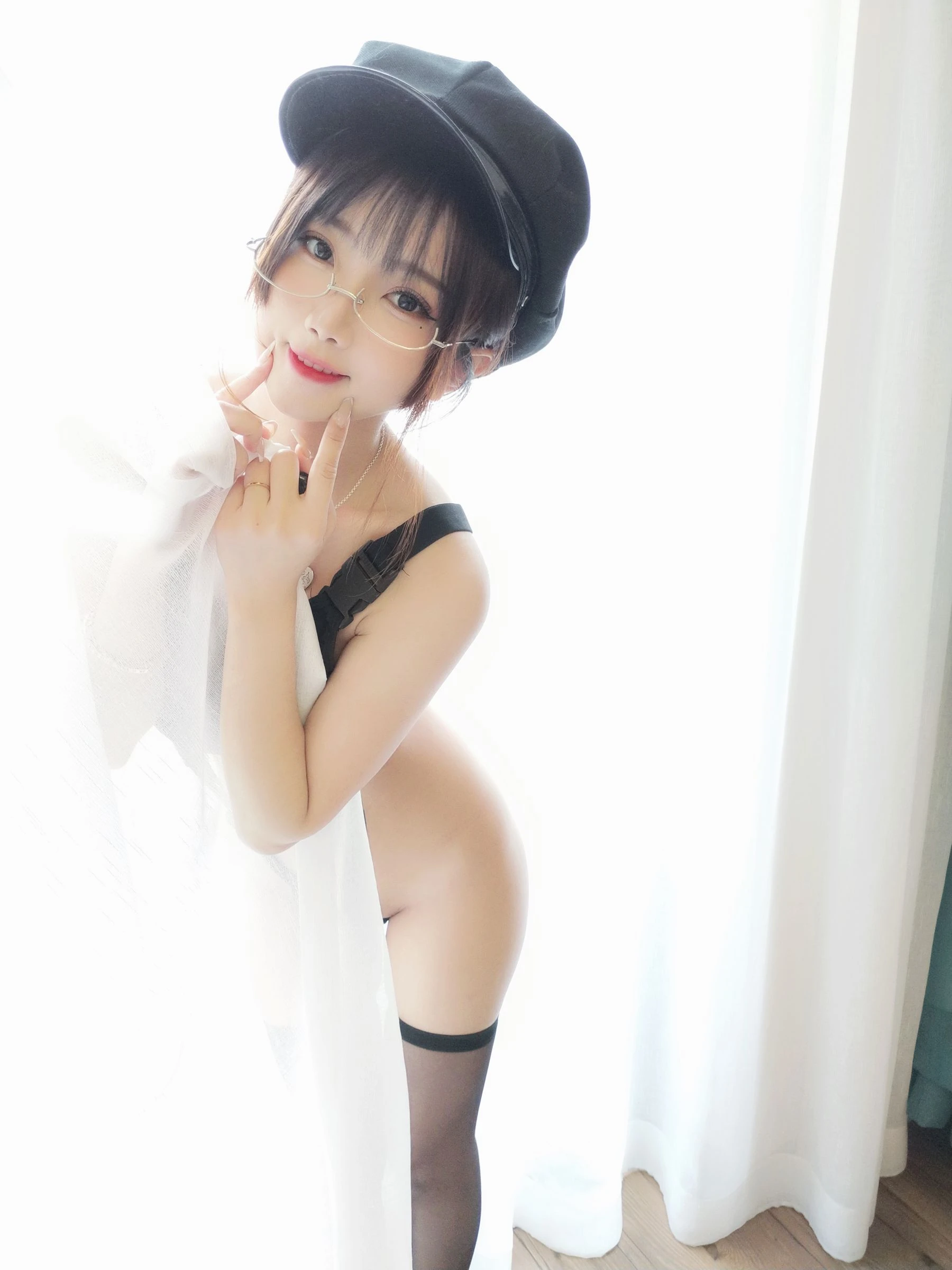 校花時尚海邊寫真 – 夏日優雅風格展現獨家 - 14