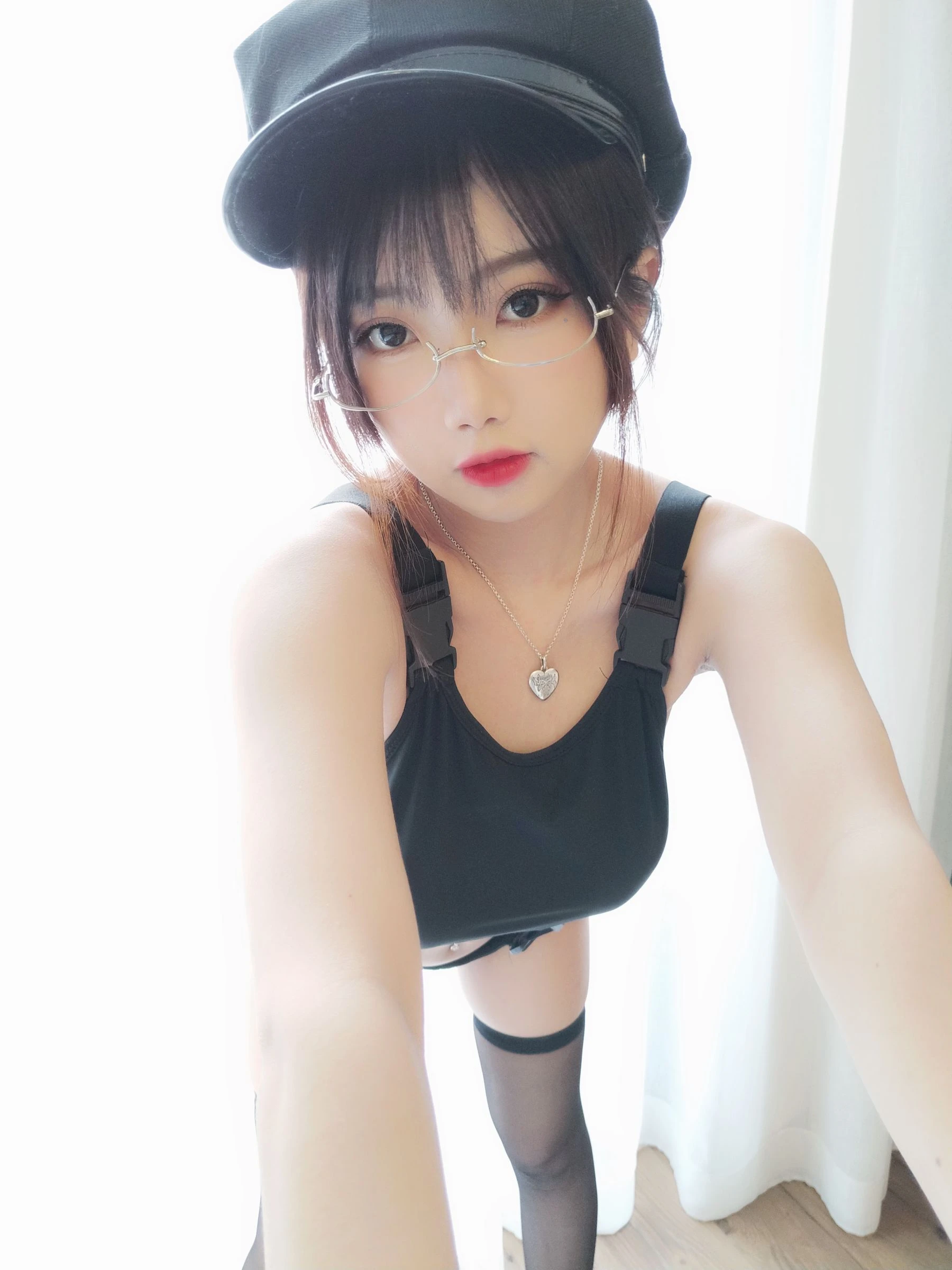校花時尚海邊寫真 – 夏日優雅風格展現獨家 - 18