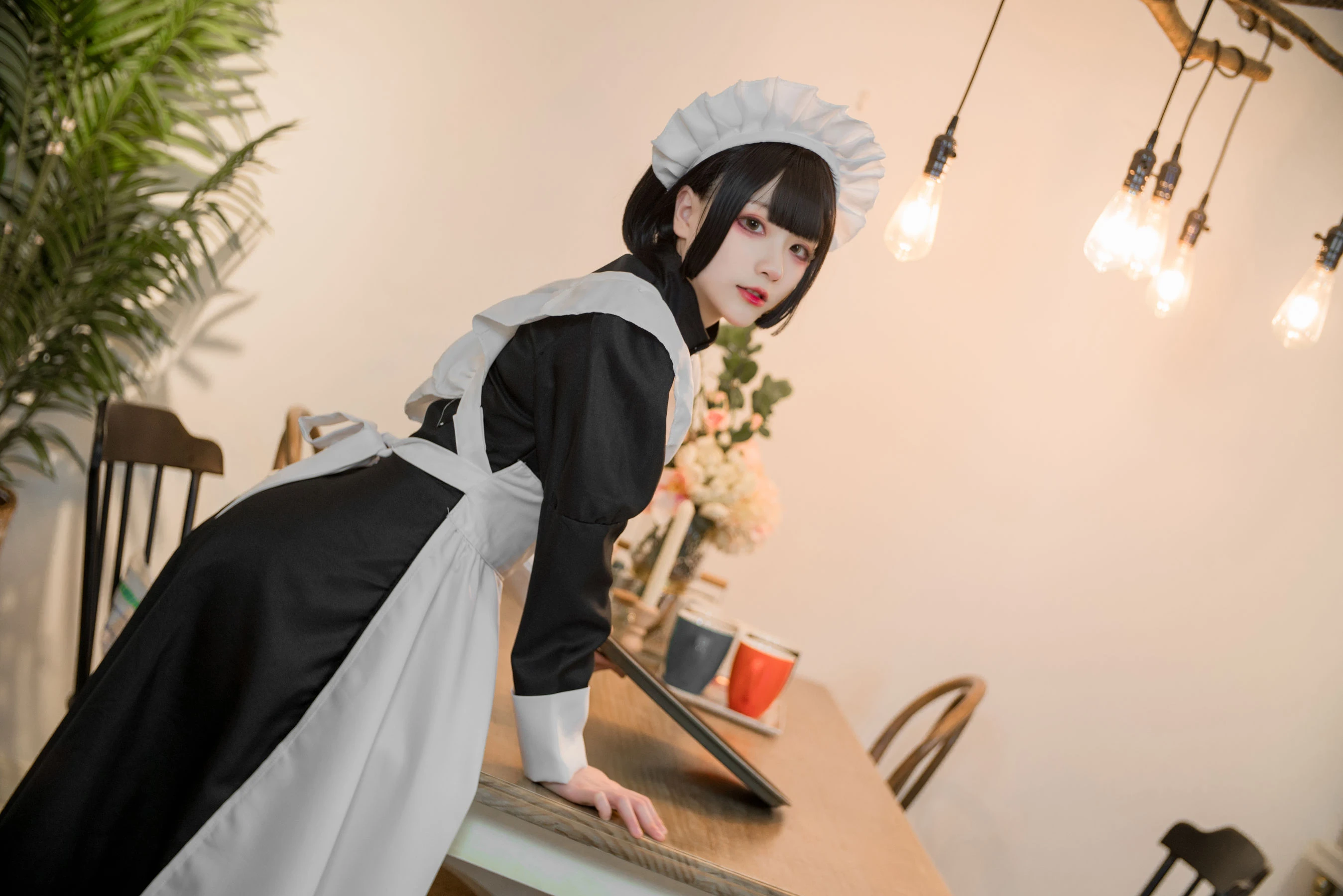 校花活潑山景寫真 – 春季靜謐風格展現珍藏 - 7