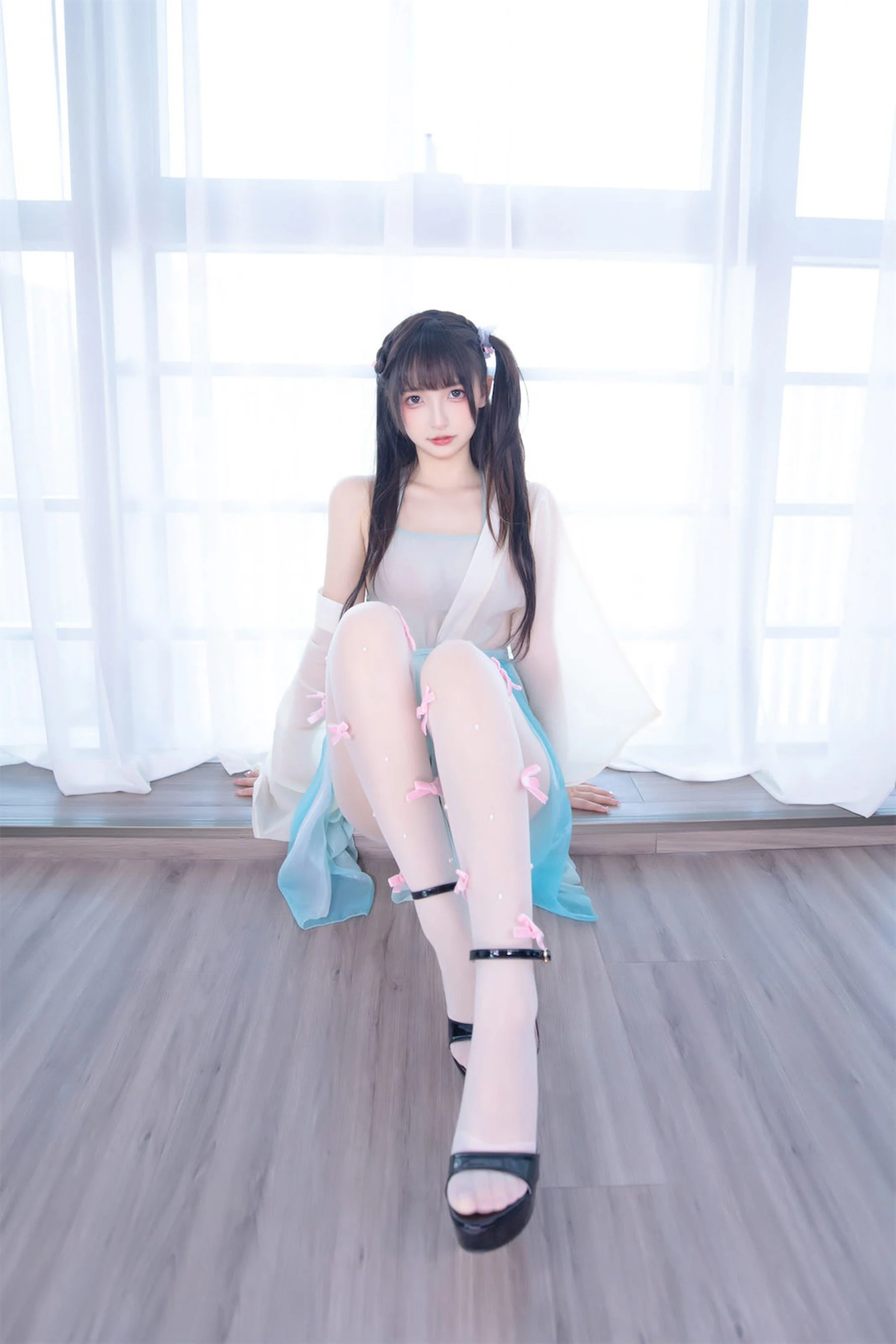 模特清純夜景寫真 – 雨季自信風格展現精選 - 12