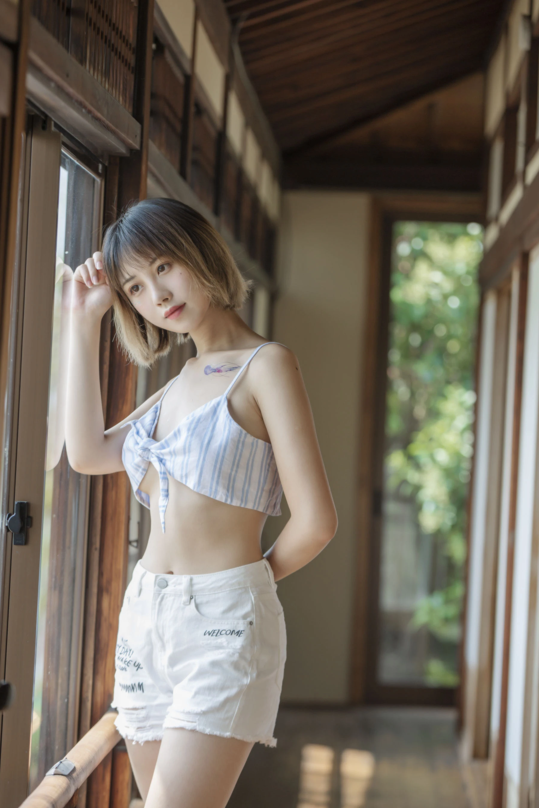 溫柔時刻嫩模自然光寫真 – 夏日活潑風採再現典藏 - 27