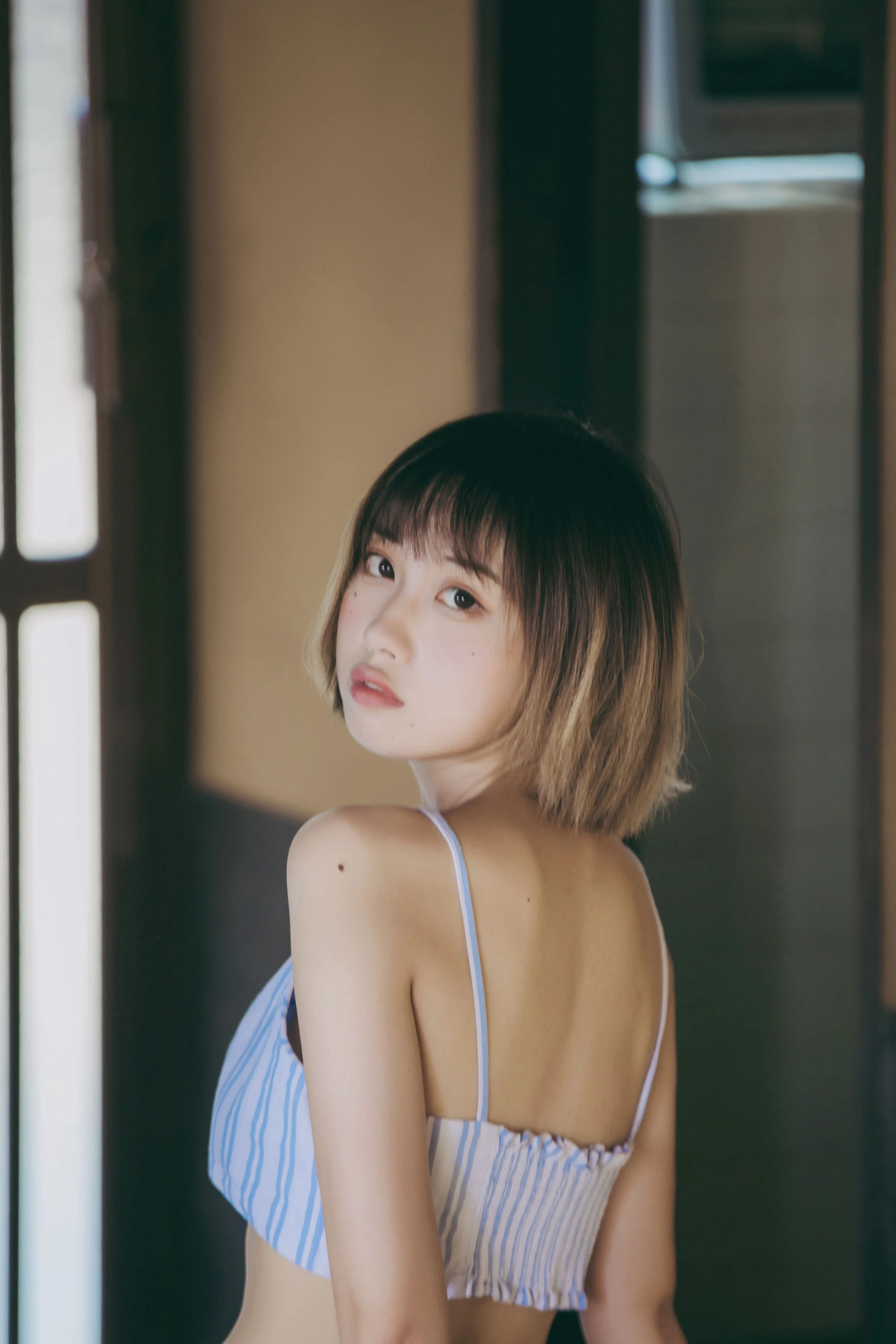 溫柔時刻嫩模自然光寫真 – 夏日活潑風採再現典藏 - 48